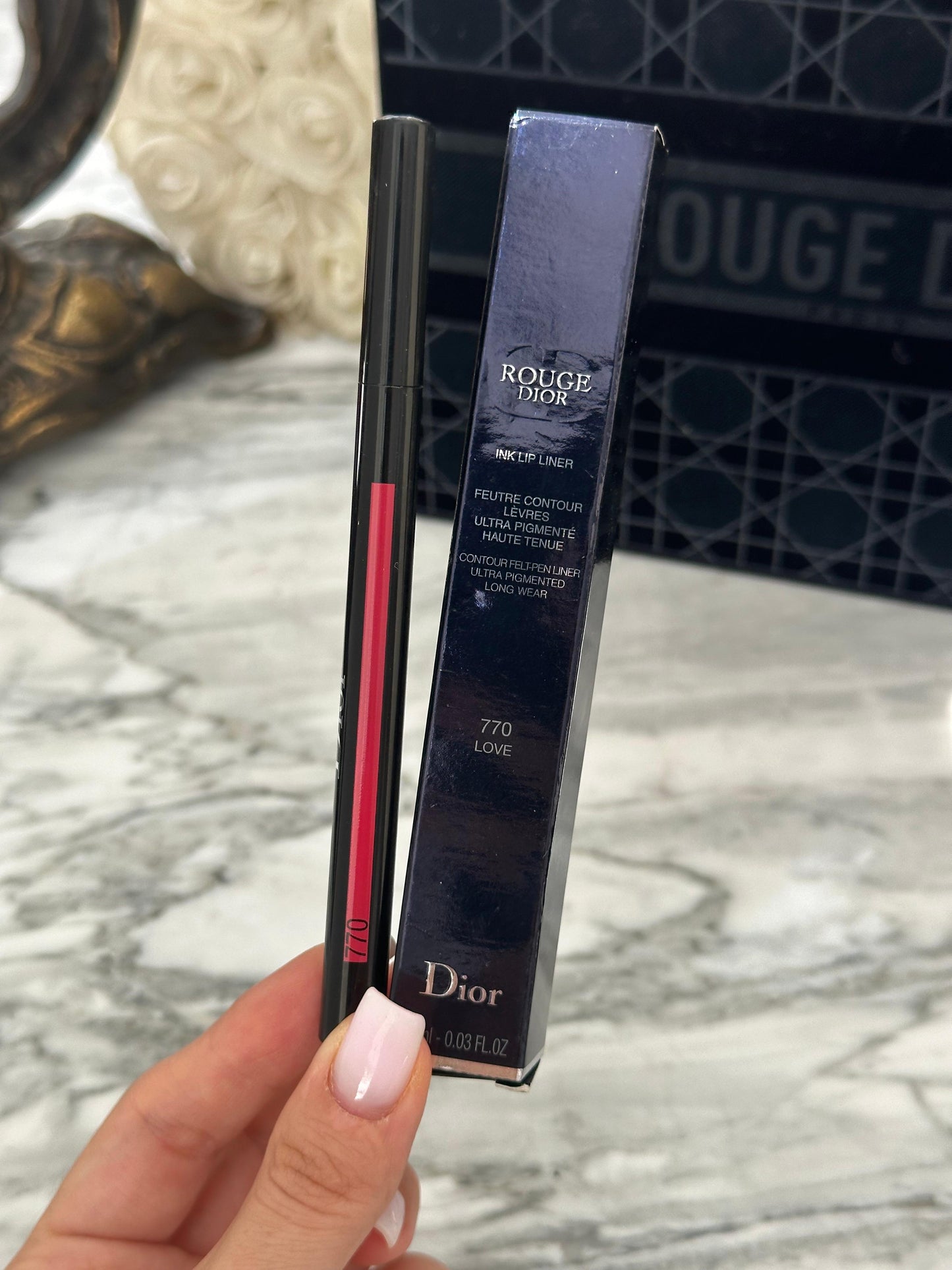 DIOR Rouge Dior Ink Lip Liner
Contour, Ultra-Pigmented Long Wear