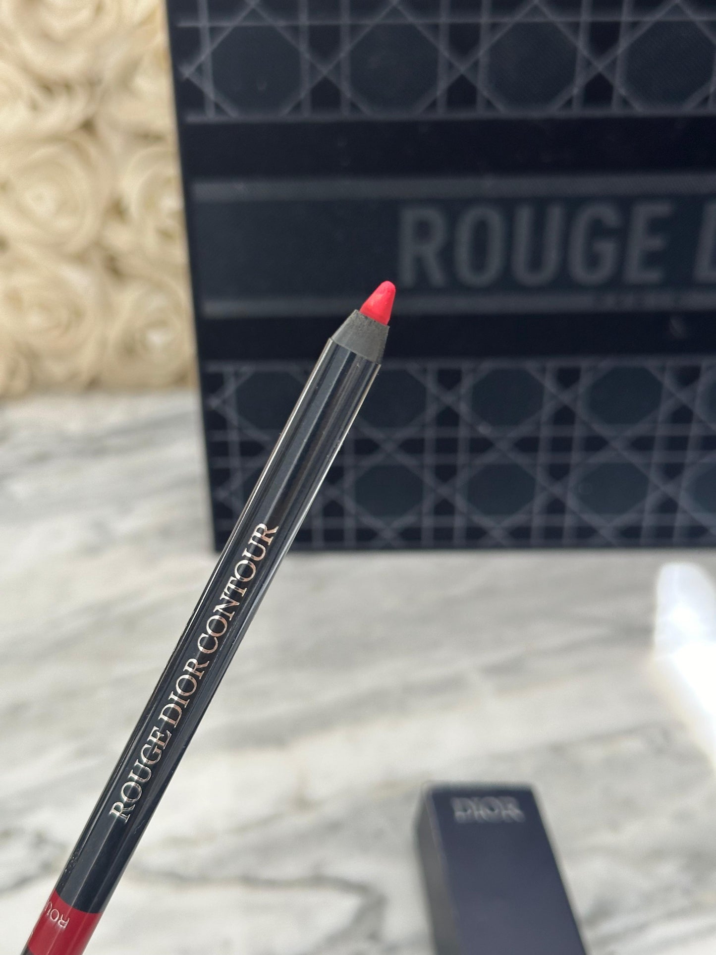 DIOR Rouge Dior Contour Lip Liner
No-Transfer - Comfort and Long Wear