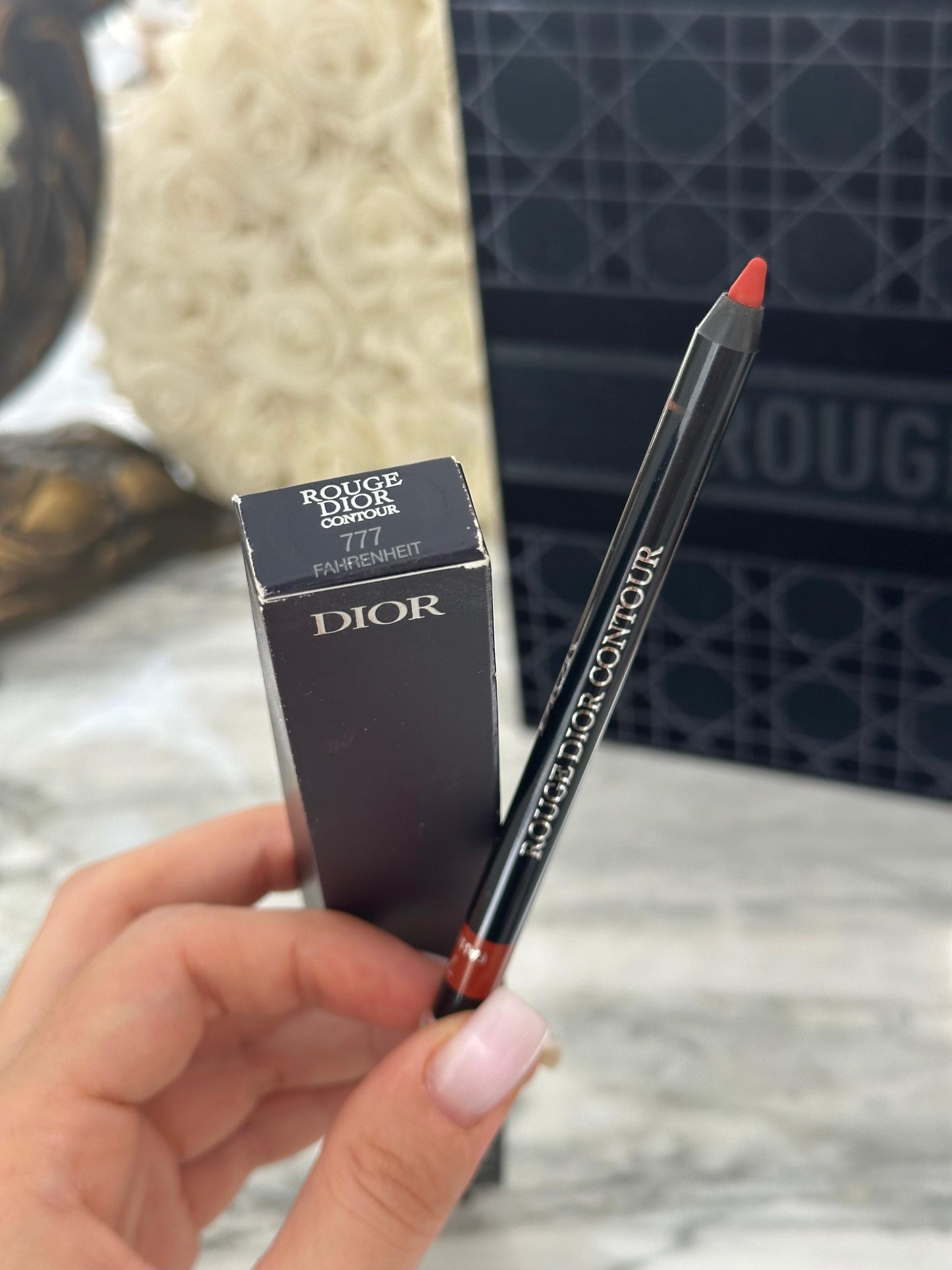 DIOR Rouge Dior Contour Lip Liner
No-Transfer - Comfort and Long Wear