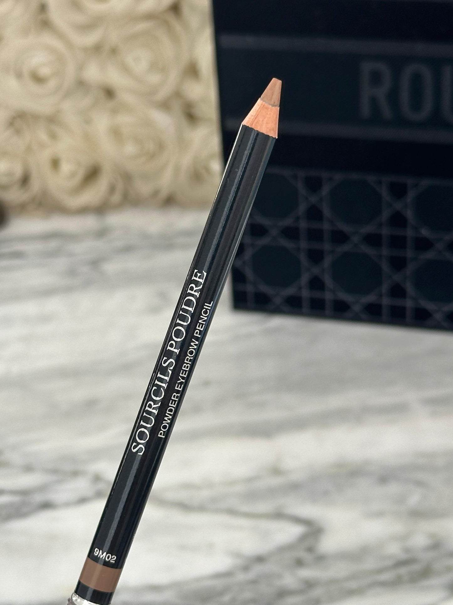 DIOR Crayon Sourcils Poudre Eye Brow Pencil With Brush And Sharpener