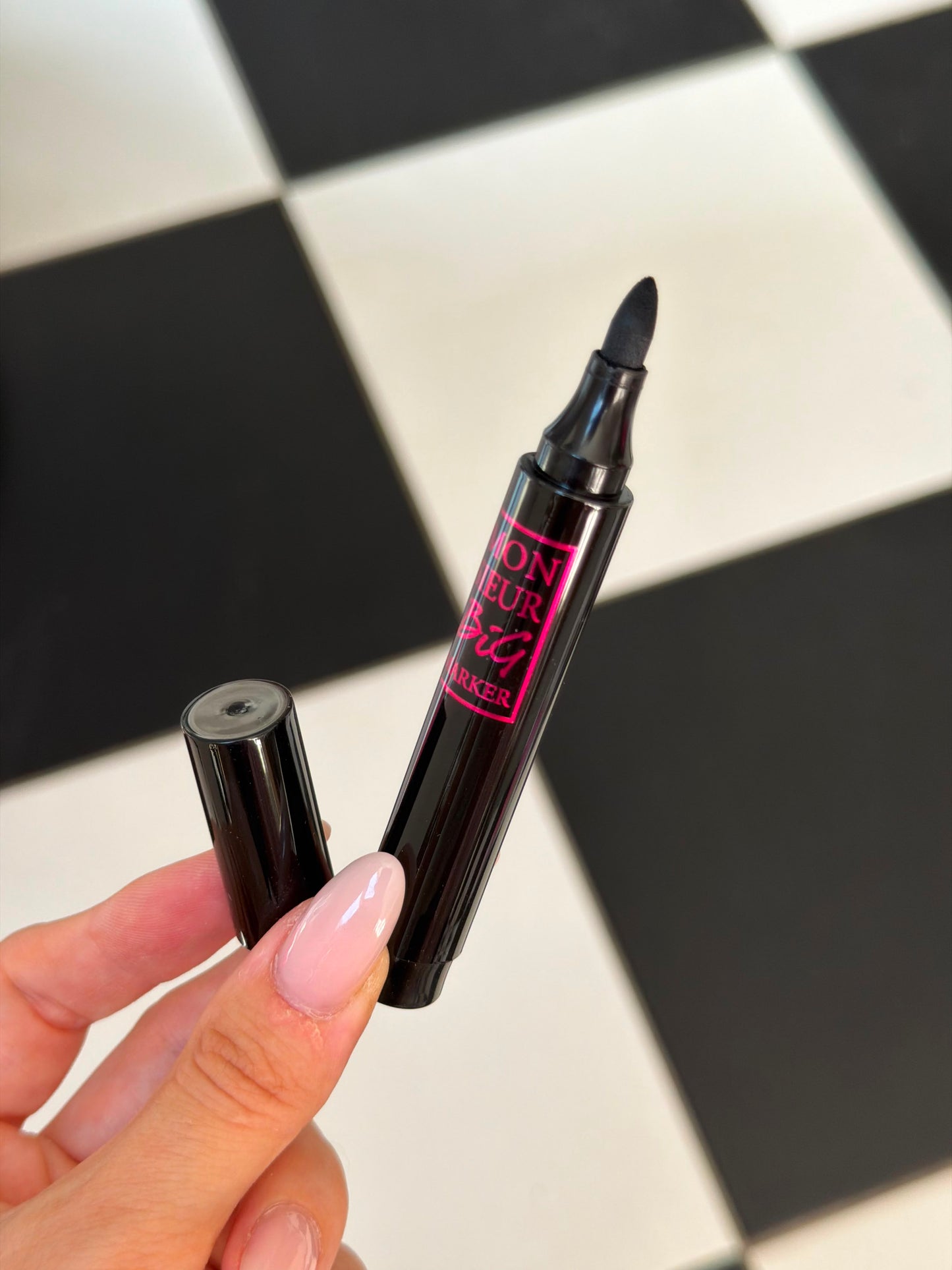 LANCOME Monsieur Big Eyeliner Bold Eye Marker (01)