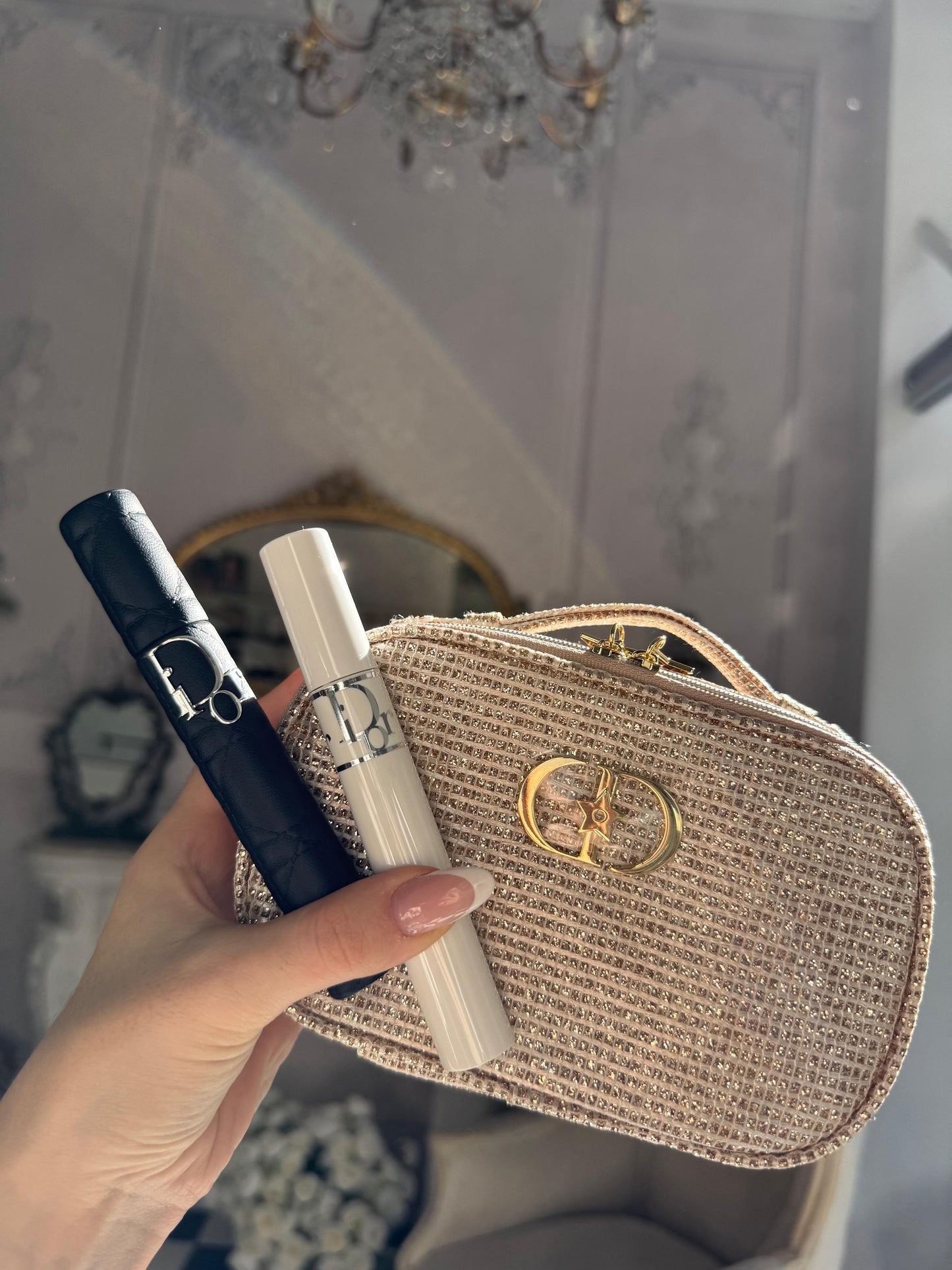 DIOR Diorshow Volume & Definition Essentials Gift Set - Limited Edition
Mascara and Lash Primer-Serum