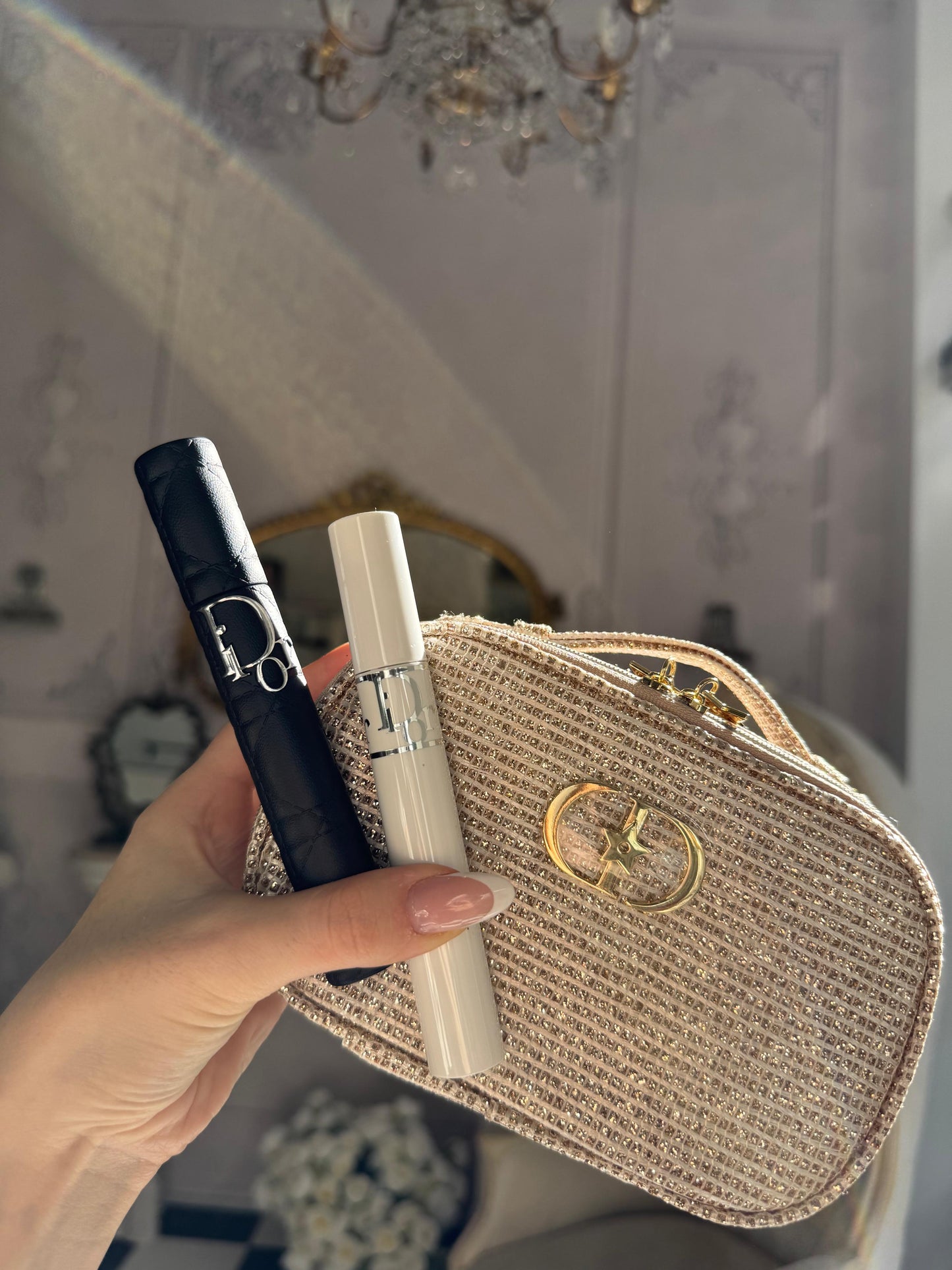 DIOR Diorshow Volume & Definition Essentials Gift Set - Limited Edition
Mascara and Lash Primer-Serum