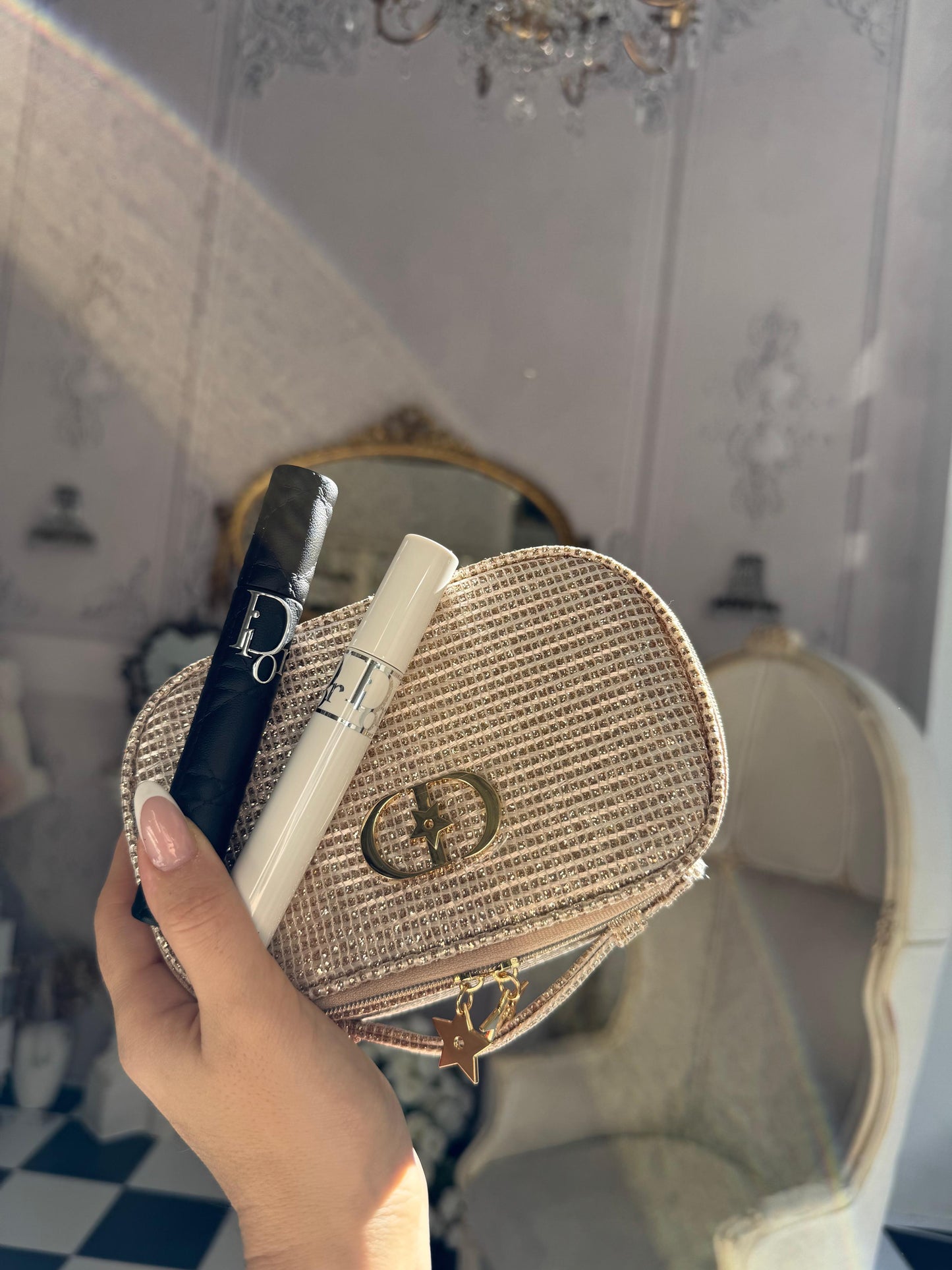 DIOR Diorshow Volume & Definition Essentials Gift Set - Limited Edition
Mascara and Lash Primer-Serum