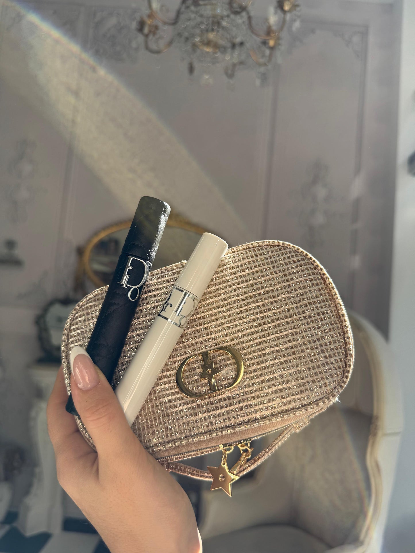 DIOR Diorshow Volume & Definition Essentials Gift Set - Limited Edition
Mascara and Lash Primer-Serum