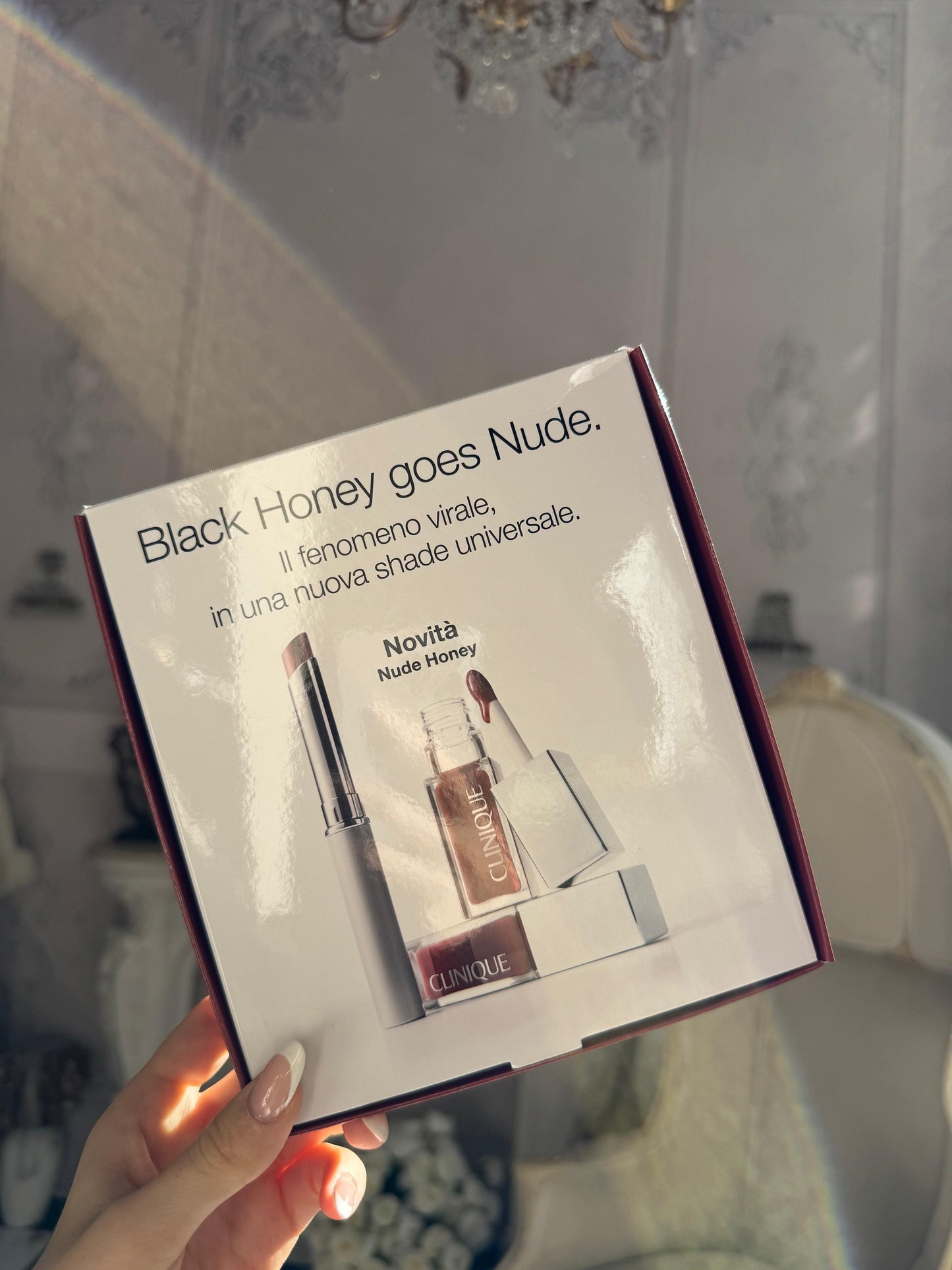 CLINIQUE Almost Lipstick - Nude Honey