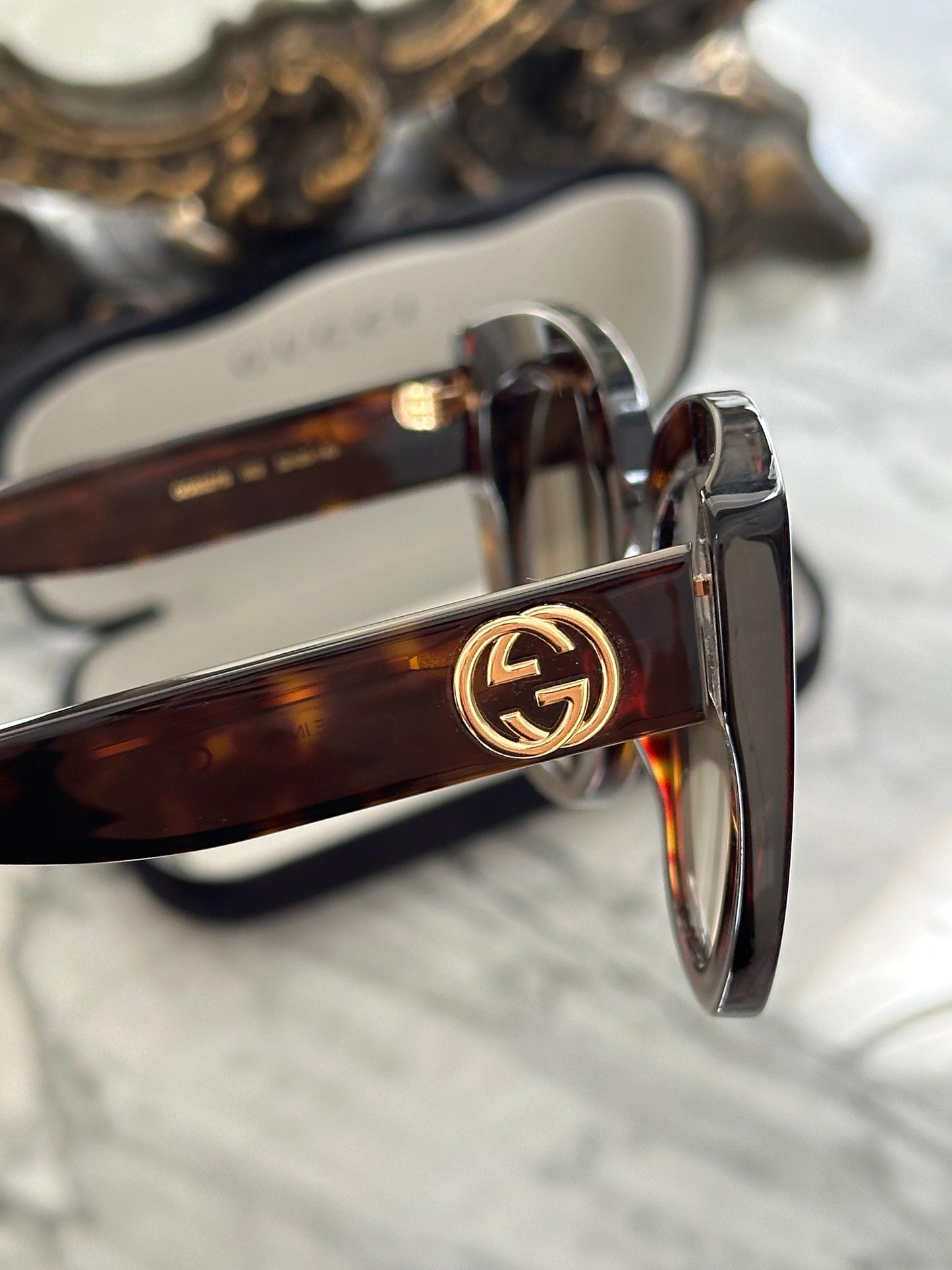 GUCCI Urban Sunglasses GG0327S