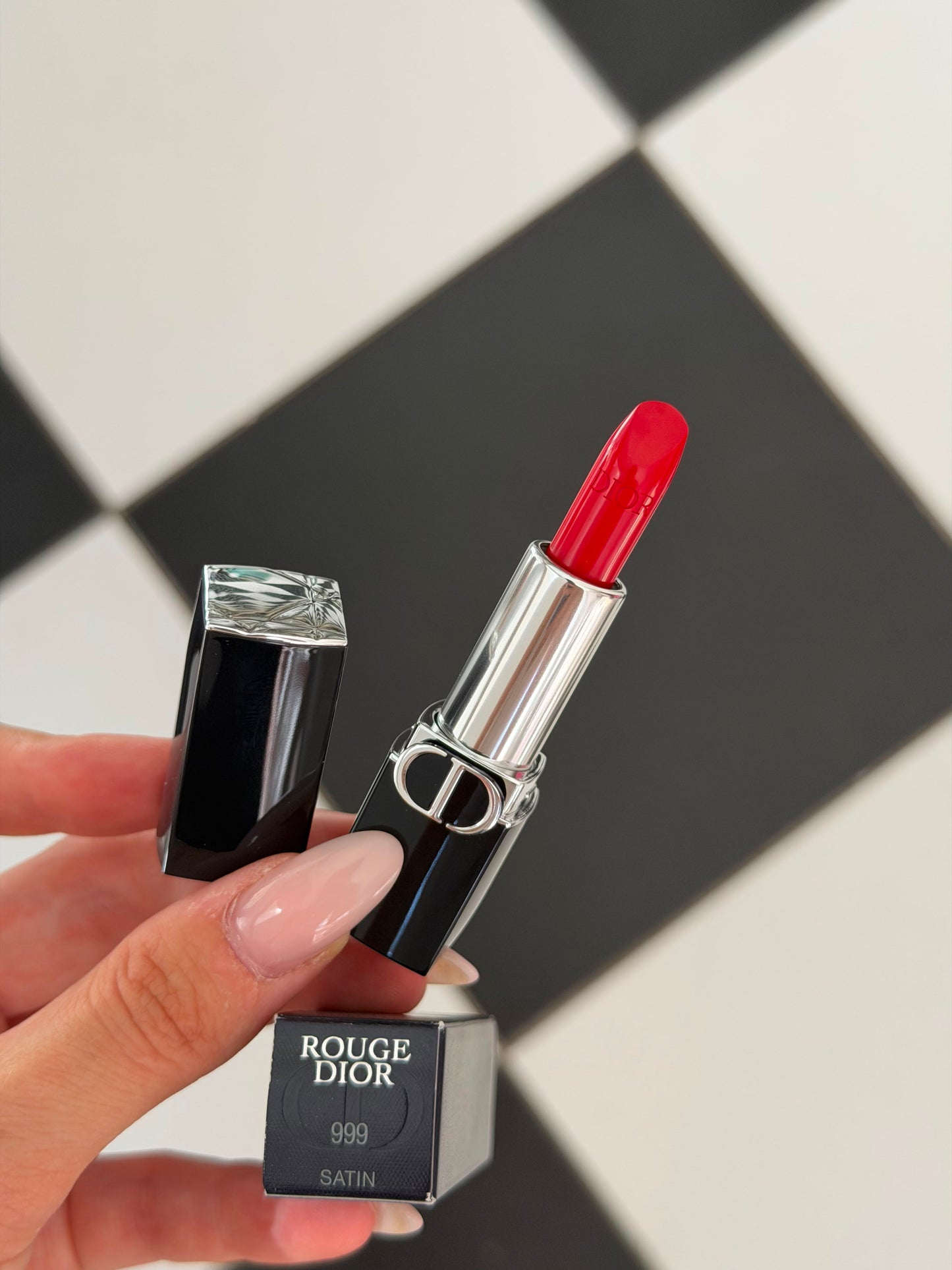 DIOR Rouge (New)
Lipstick Satin, Matte, Velvet (999) Hydrating Floral Lip Care - Long Wear
