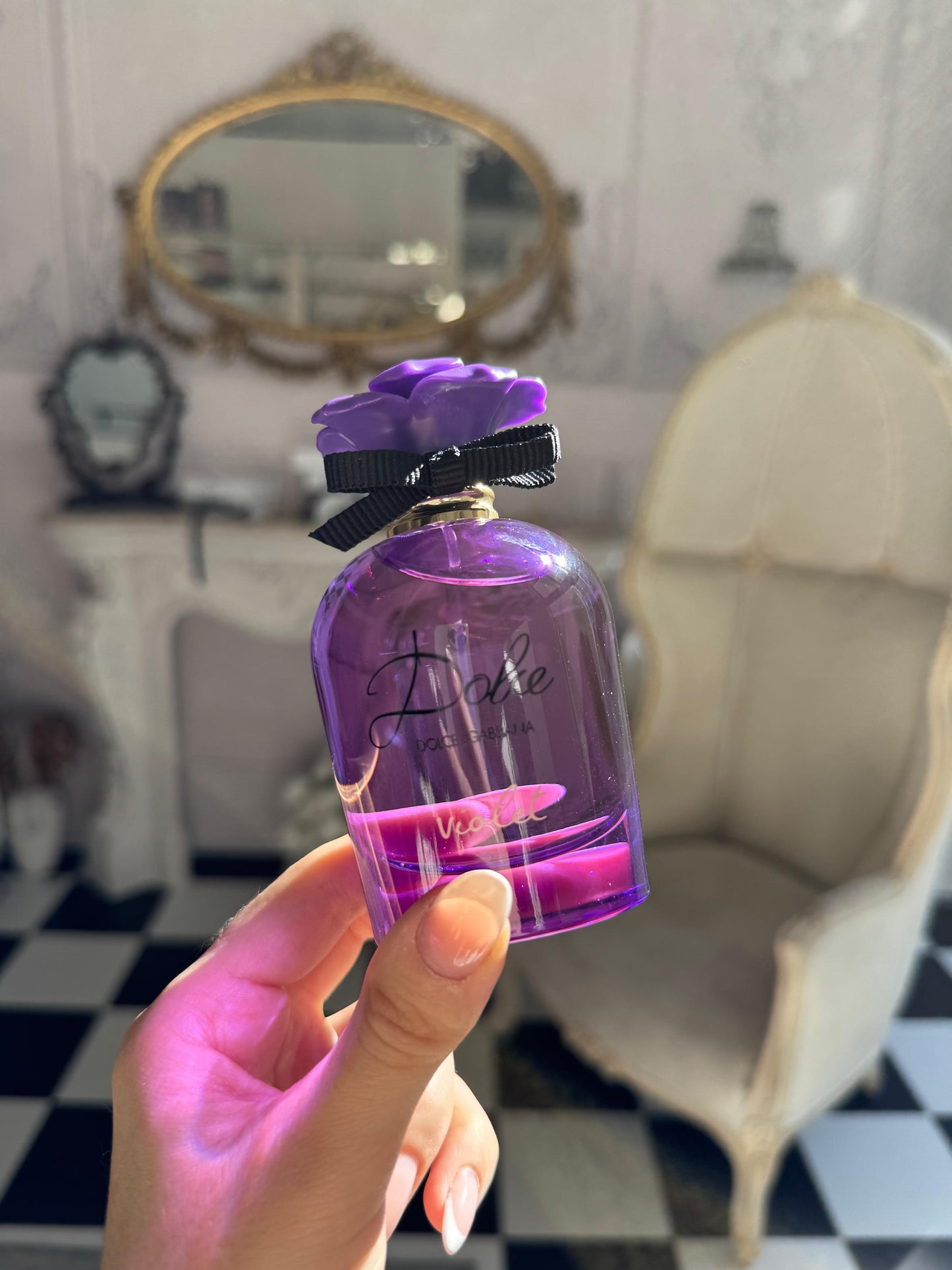 DOLCE&GABBANA Violet Eau De Toilette
Fruity Floral Notes