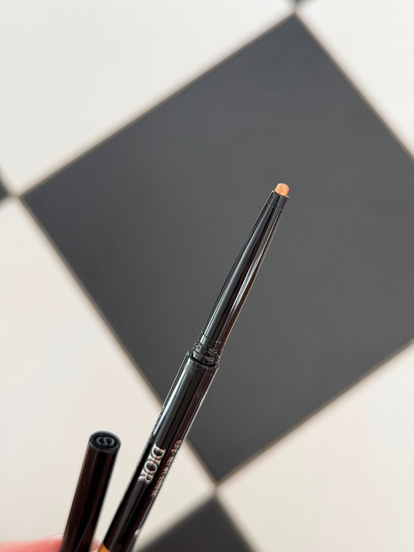 DIOR Diorshow Stylo (556)
24H-Wear Waterproof Eyeliner - Intense Color, Creamy Texture