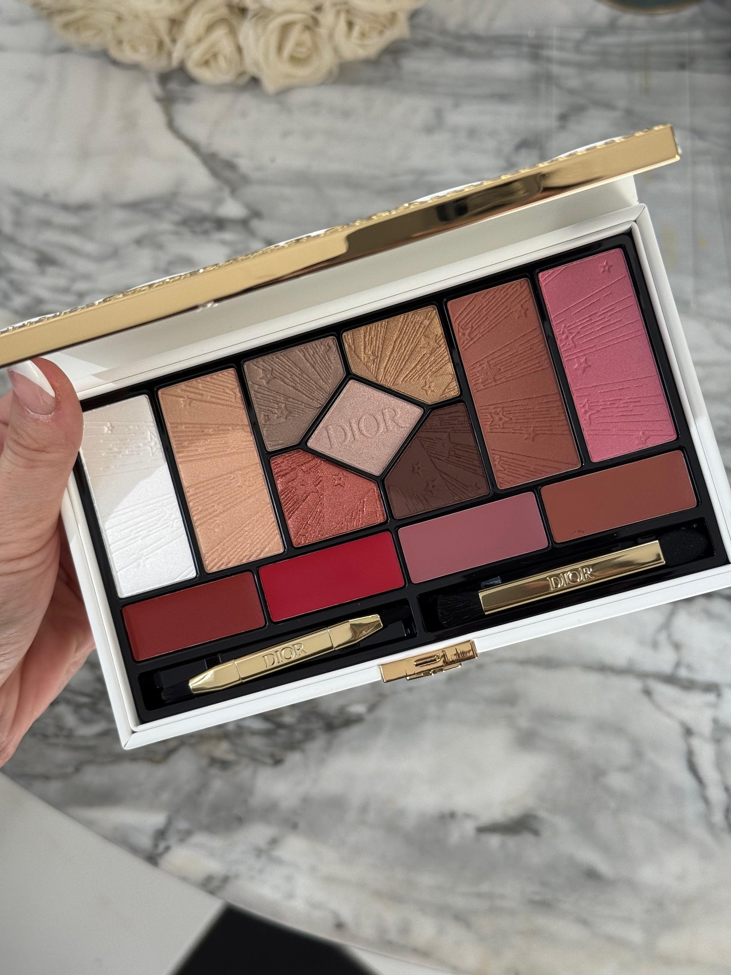 DIOR Couture Palette - Limited Edition
Iconic Makeup Colors - Face, Eyes and Lips