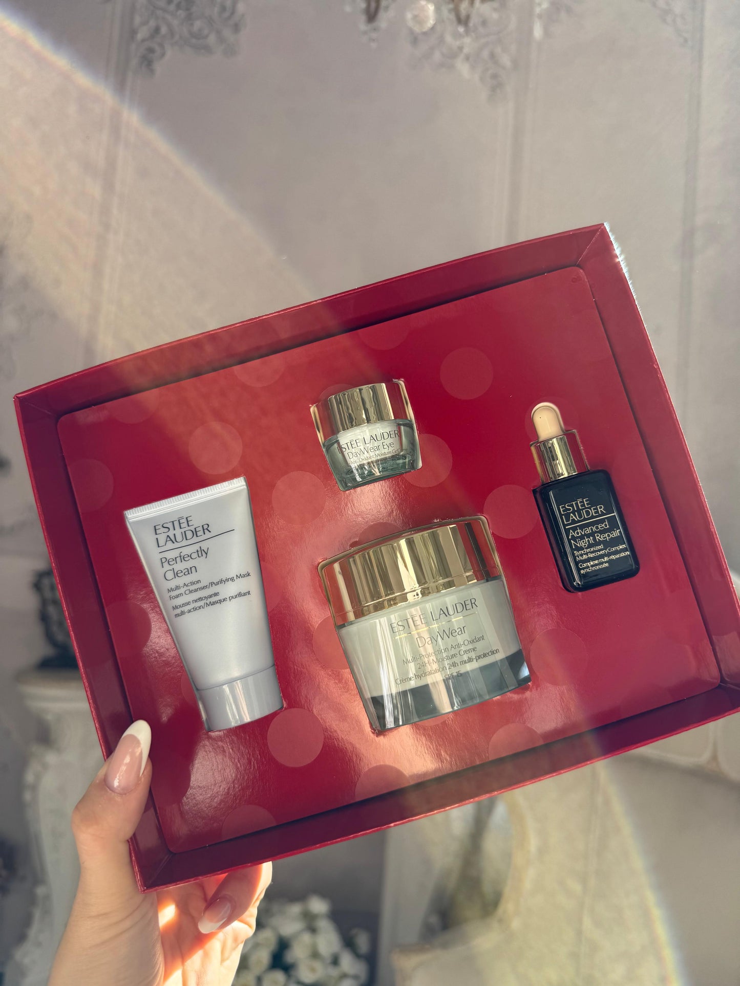 ESTÉE LAUDER Daywear Moisturiser Holiday Skincare Gift Set