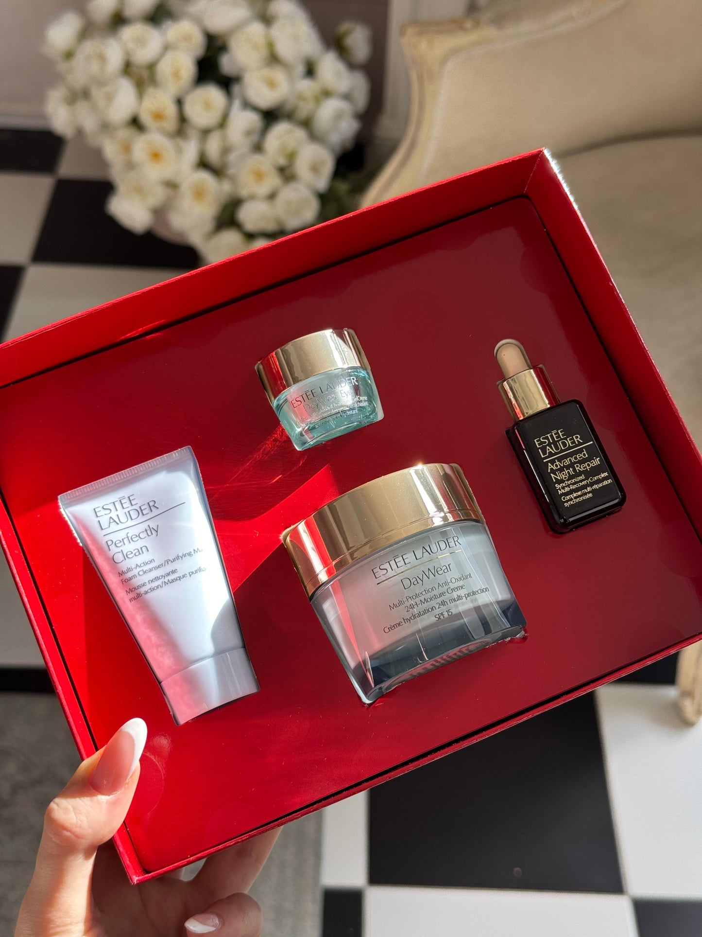 ESTÉE LAUDER Daywear Moisturiser Holiday Skincare Gift Set
