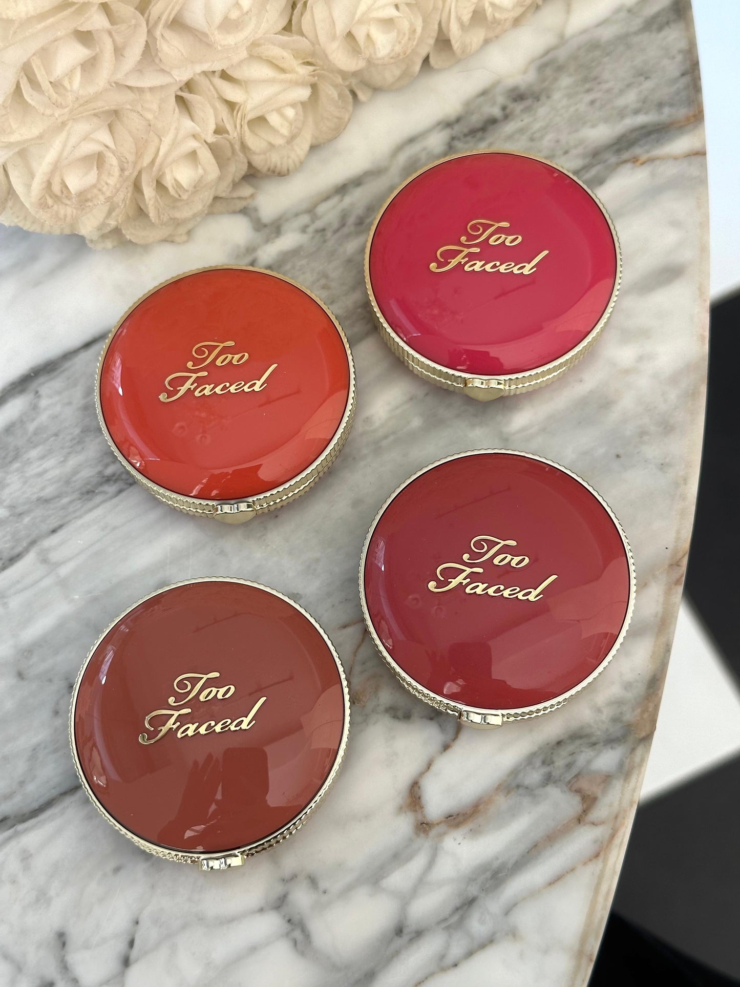 TOO FACED Cloud Crush Blush - Watermelon Rain
Velvety Second-Skin Powder Formula