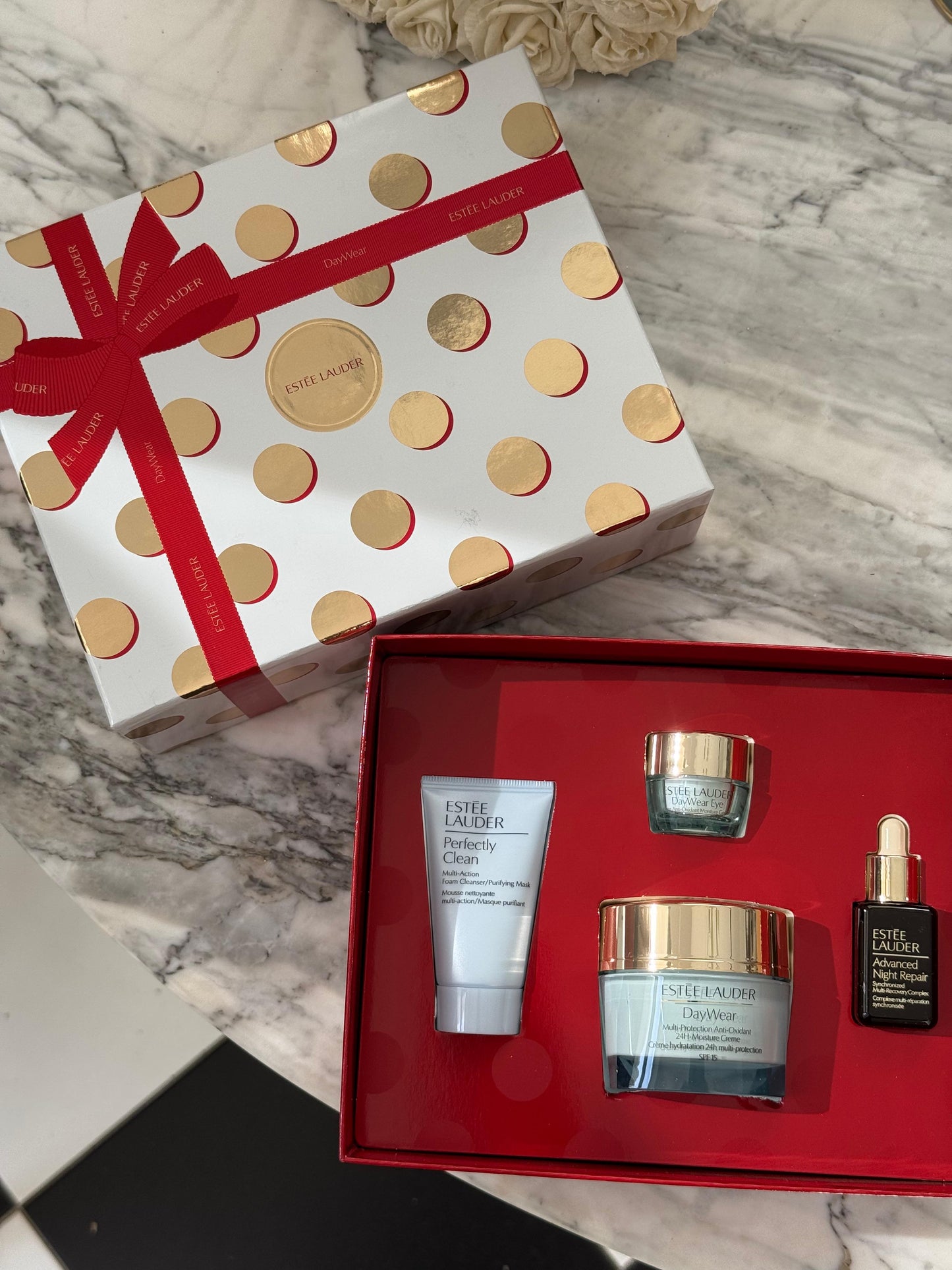 ESTÉE LAUDER Daywear Moisturiser Holiday Skincare Gift Set