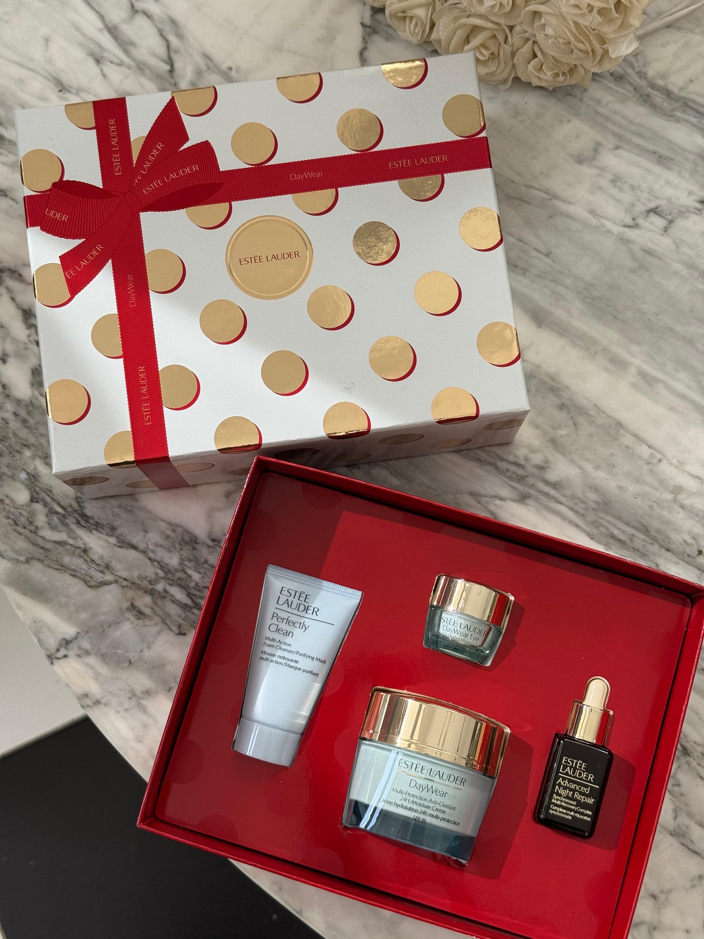 ESTÉE LAUDER Daywear Moisturiser Holiday Skincare Gift Set