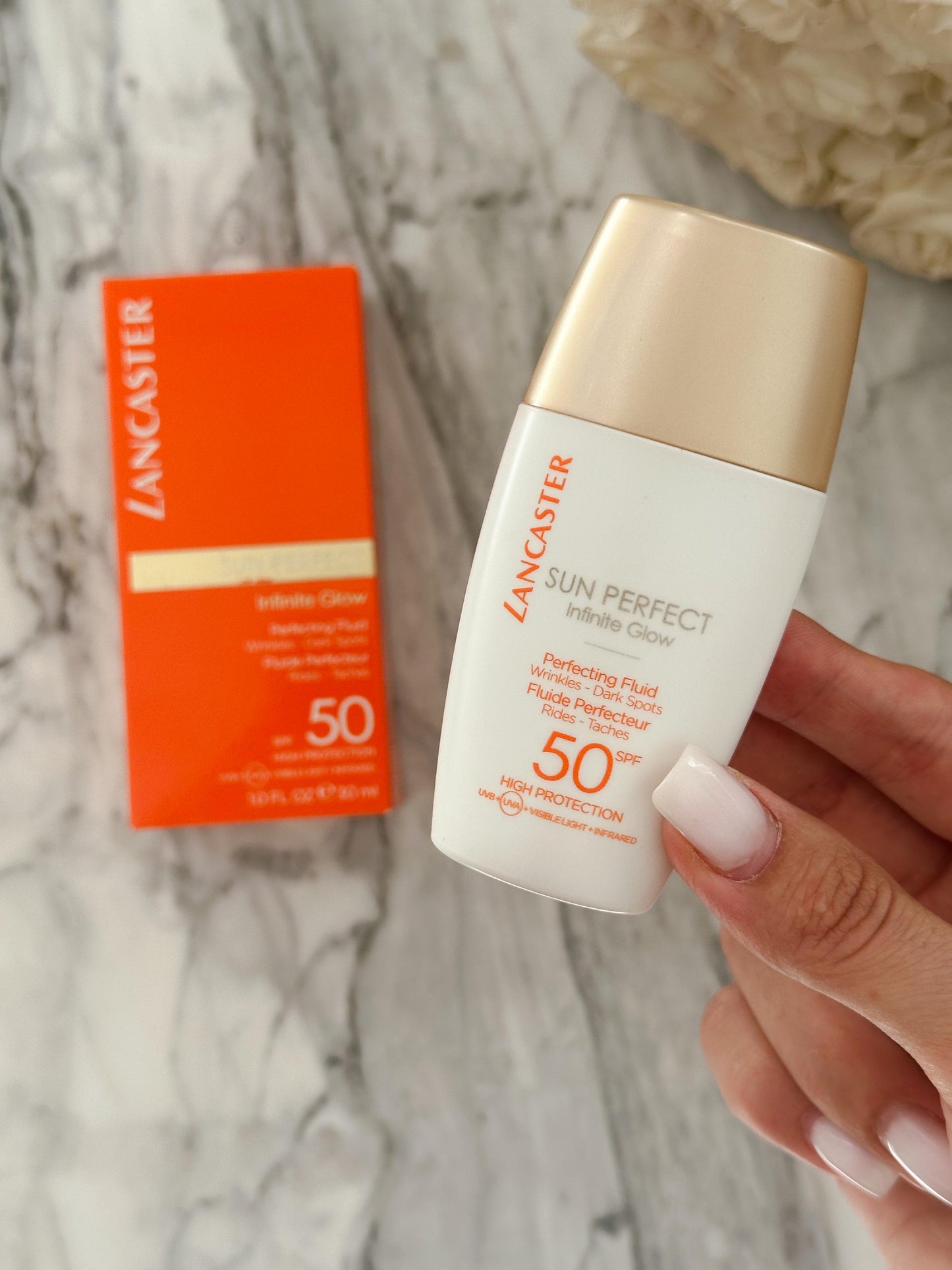 LANCASTER Sun Perfect Infinite Glow
Perfecting Fluid SPF50