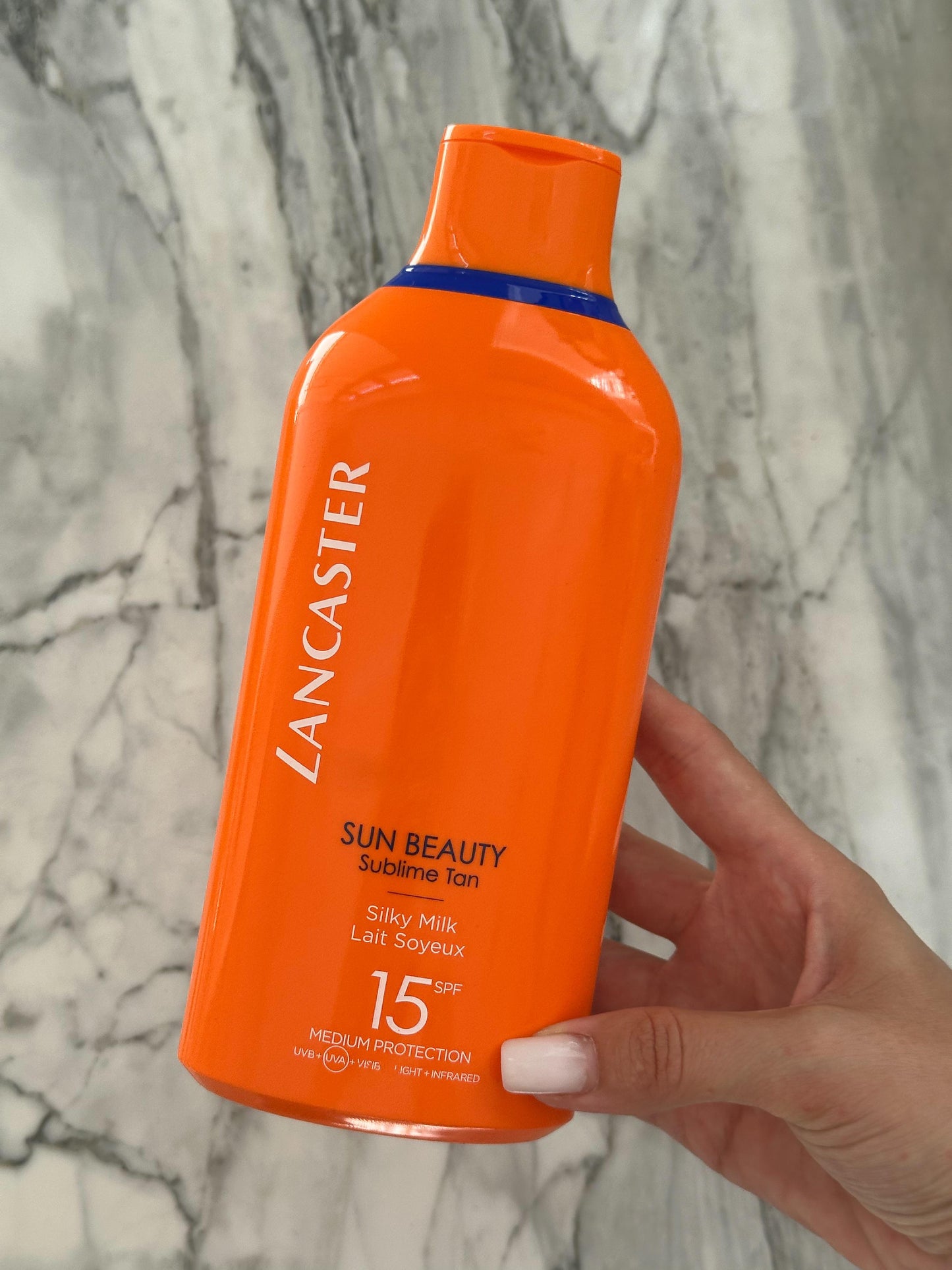 LANCASTER Sun Beauty Sublime Tan Silky Milk SPF15