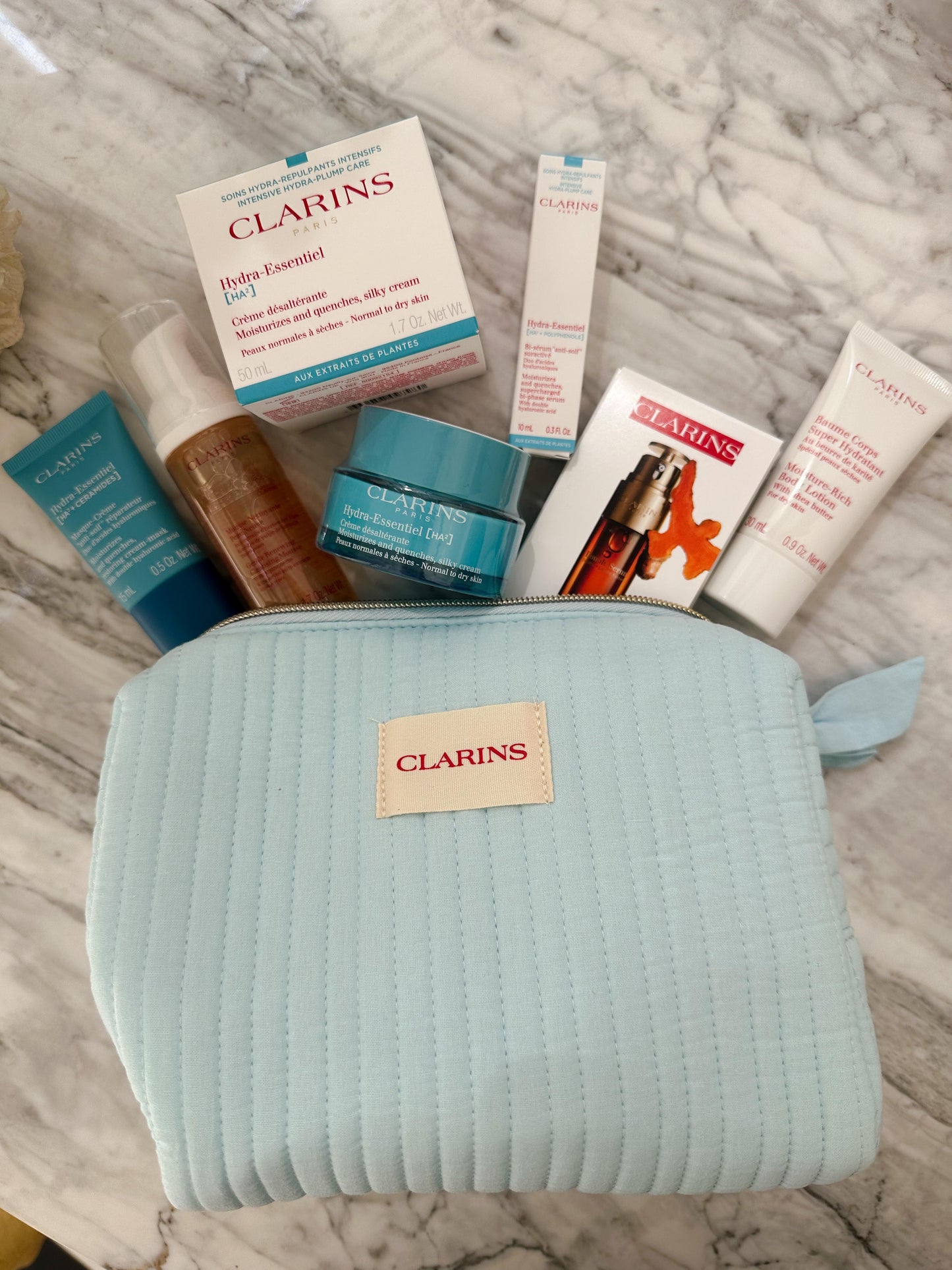 CLARINS
Blue Bag Idratazione - 6 Pieces Gift Set