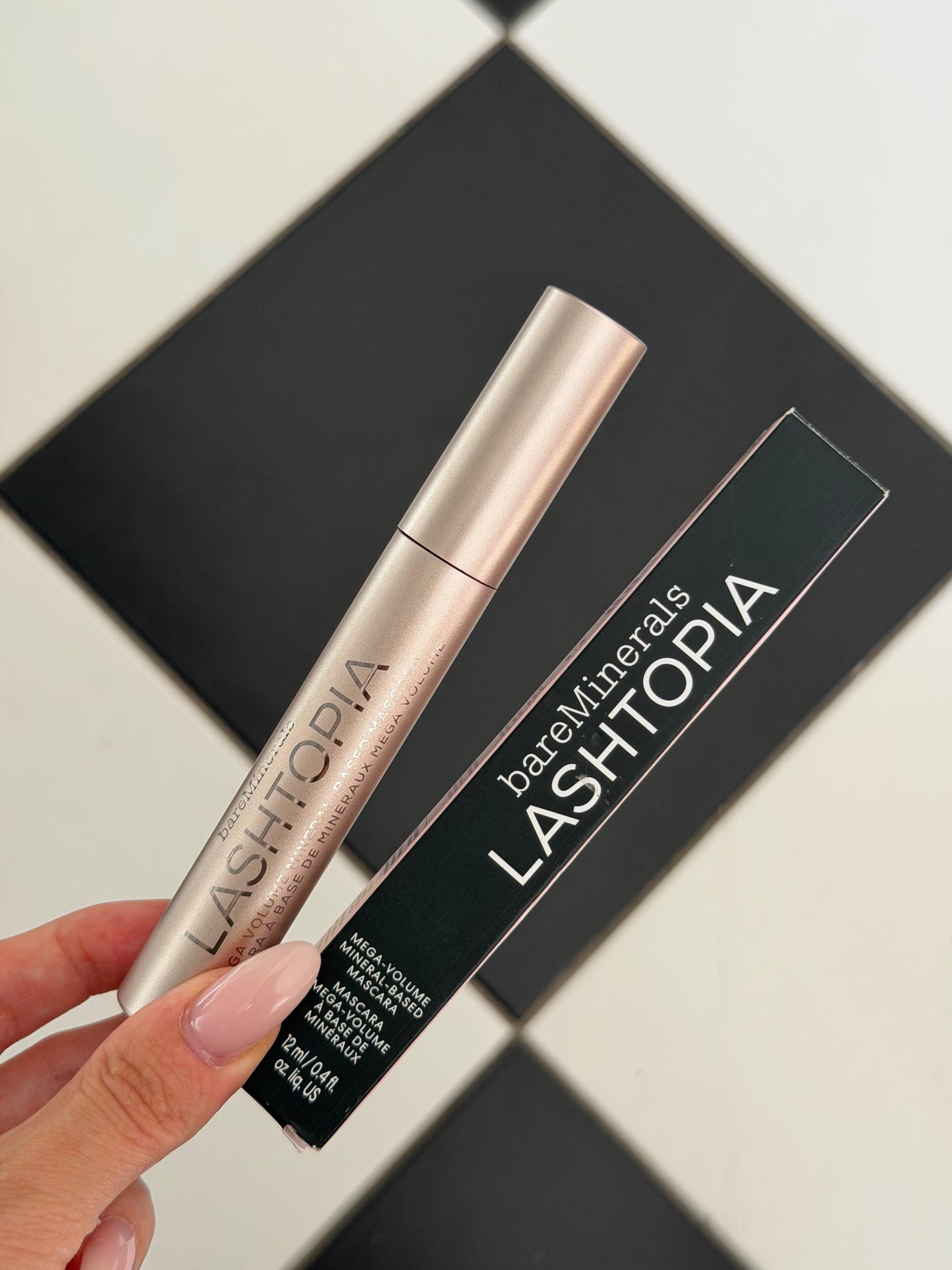 BARE MINERALS Lashtopia Mega-Volume Mineral-Based Mascara