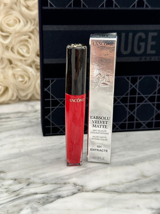 LANCÔME
L'Absolu Velvet Matte Intense Color (181)