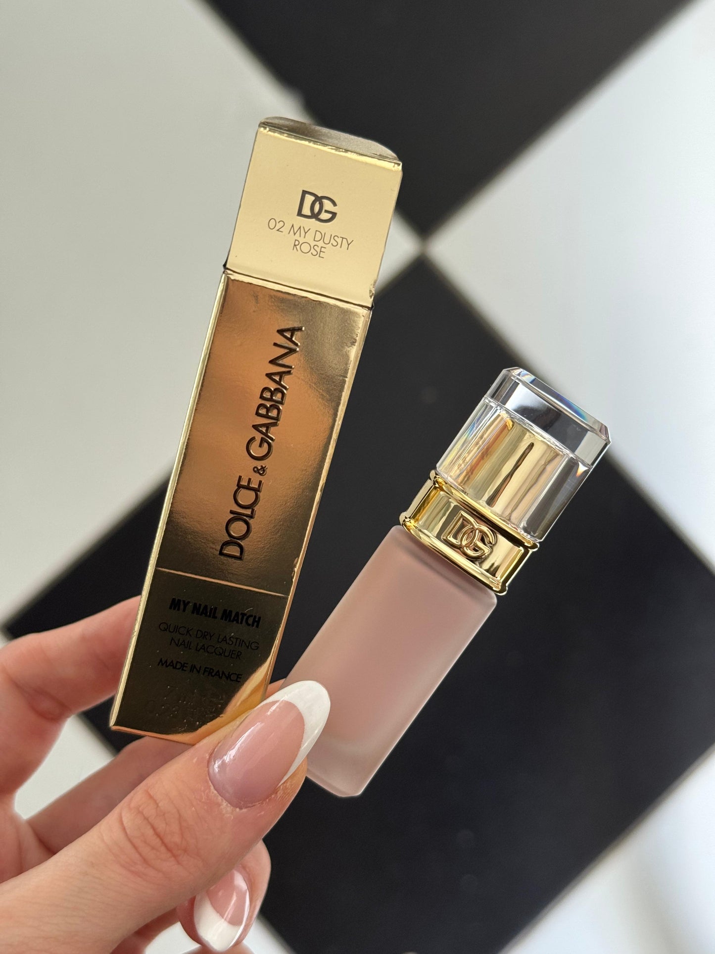 DOLCE&GABBANA My Nail Match
Quick Dry Lasting Nail Lacquer (02)