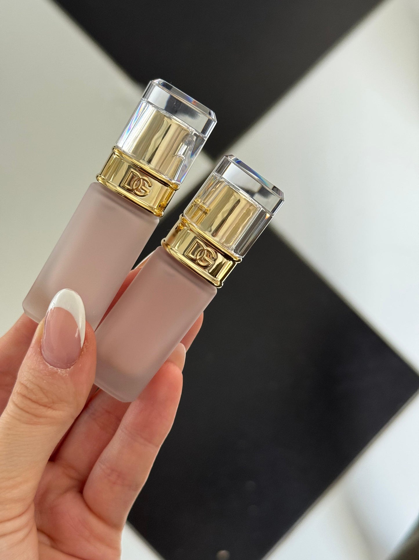 DOLCE&GABBANA My Nail Match
Quick Dry Lasting Nail Lacquer (02)