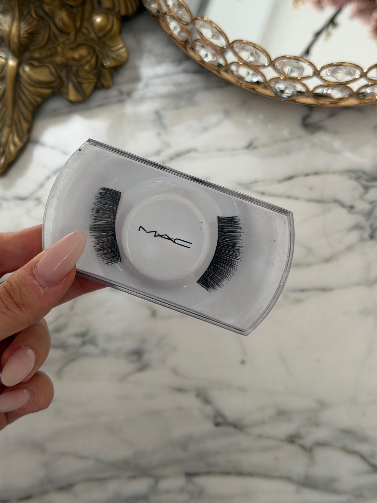 MAC False Lashes - 54 Density