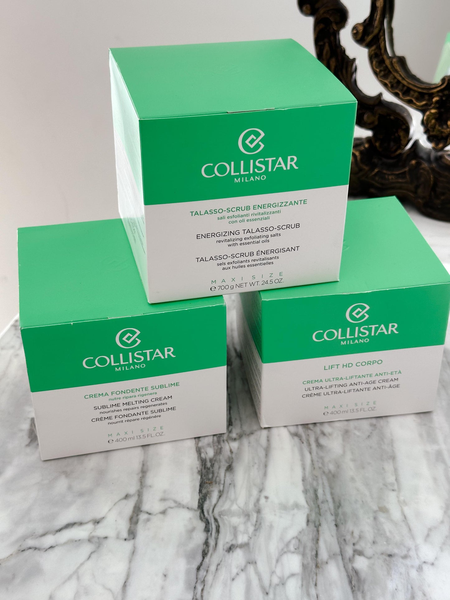 COLLISTAR Energizing Talasso-Scrub
Revitalizing Exfoliating Salts With Essential Oils