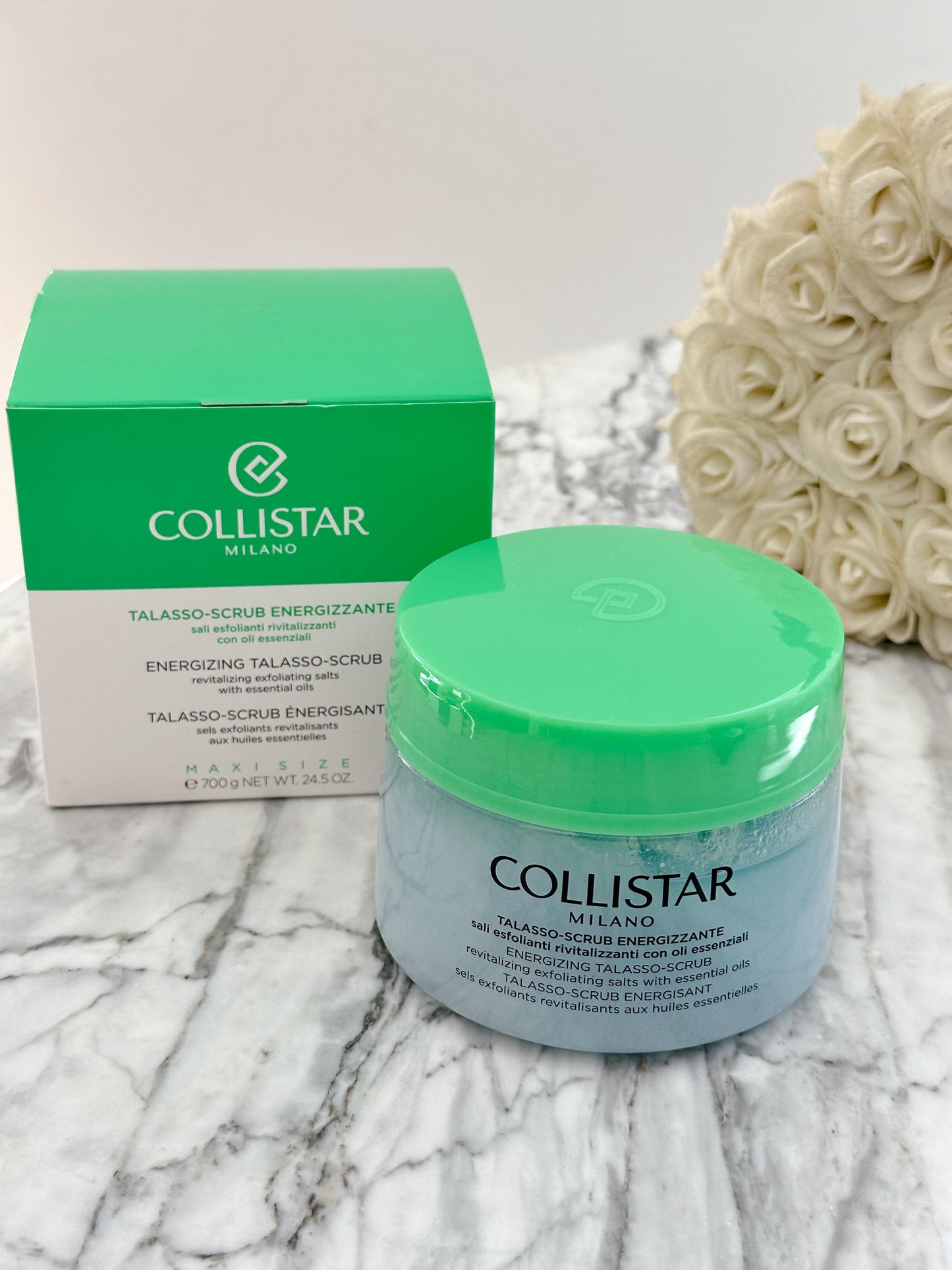 COLLISTAR Energizing Talasso-Scrub
Revitalizing Exfoliating Salts With Essential Oils