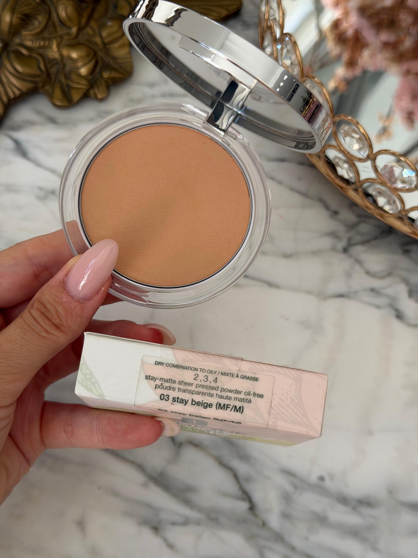 CLINIQUE Stay-Matte Sheer Pressed Powder Oil-Free (03)