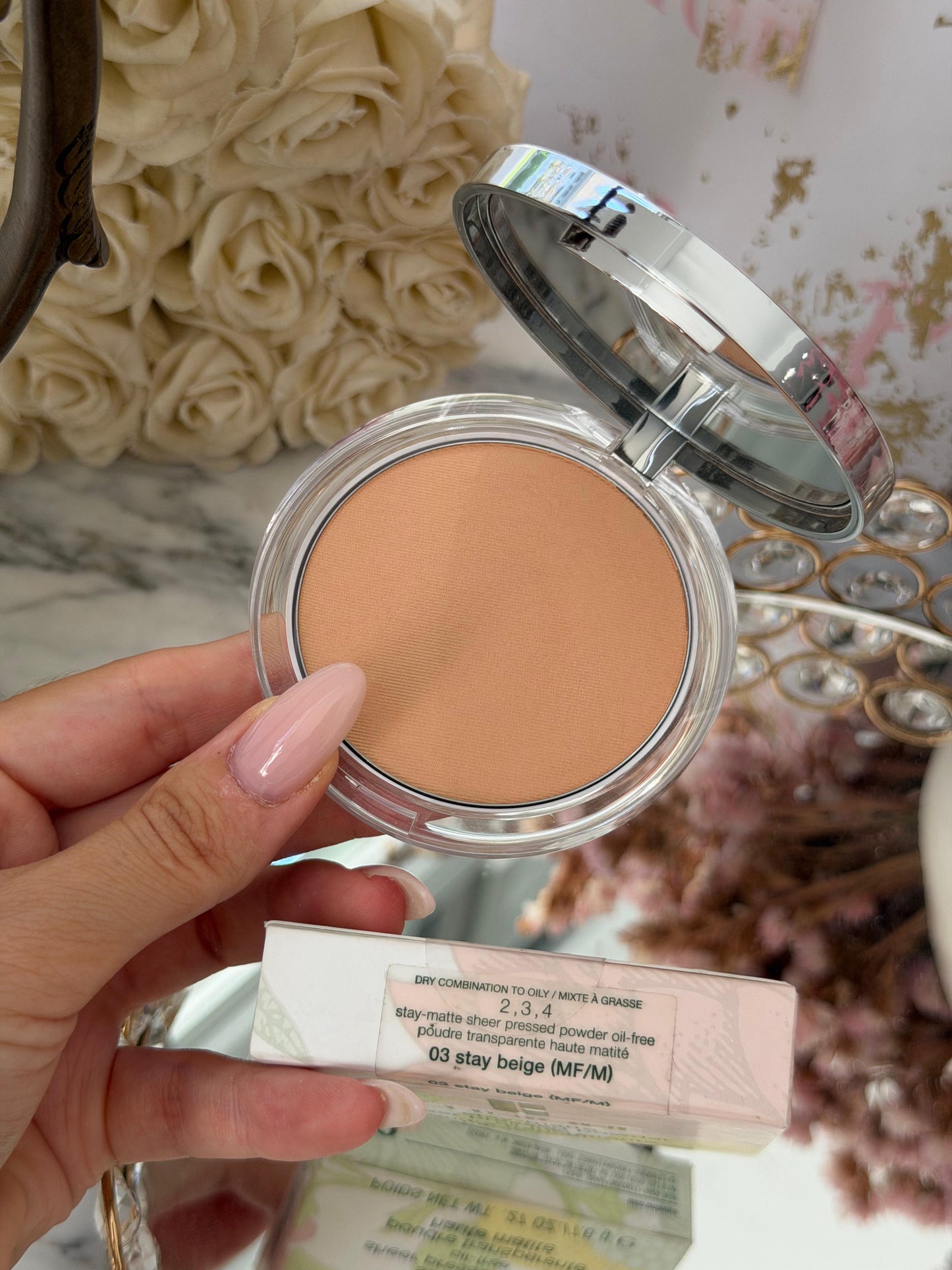 CLINIQUE Stay-Matte Sheer Pressed Powder Oil-Free (03)