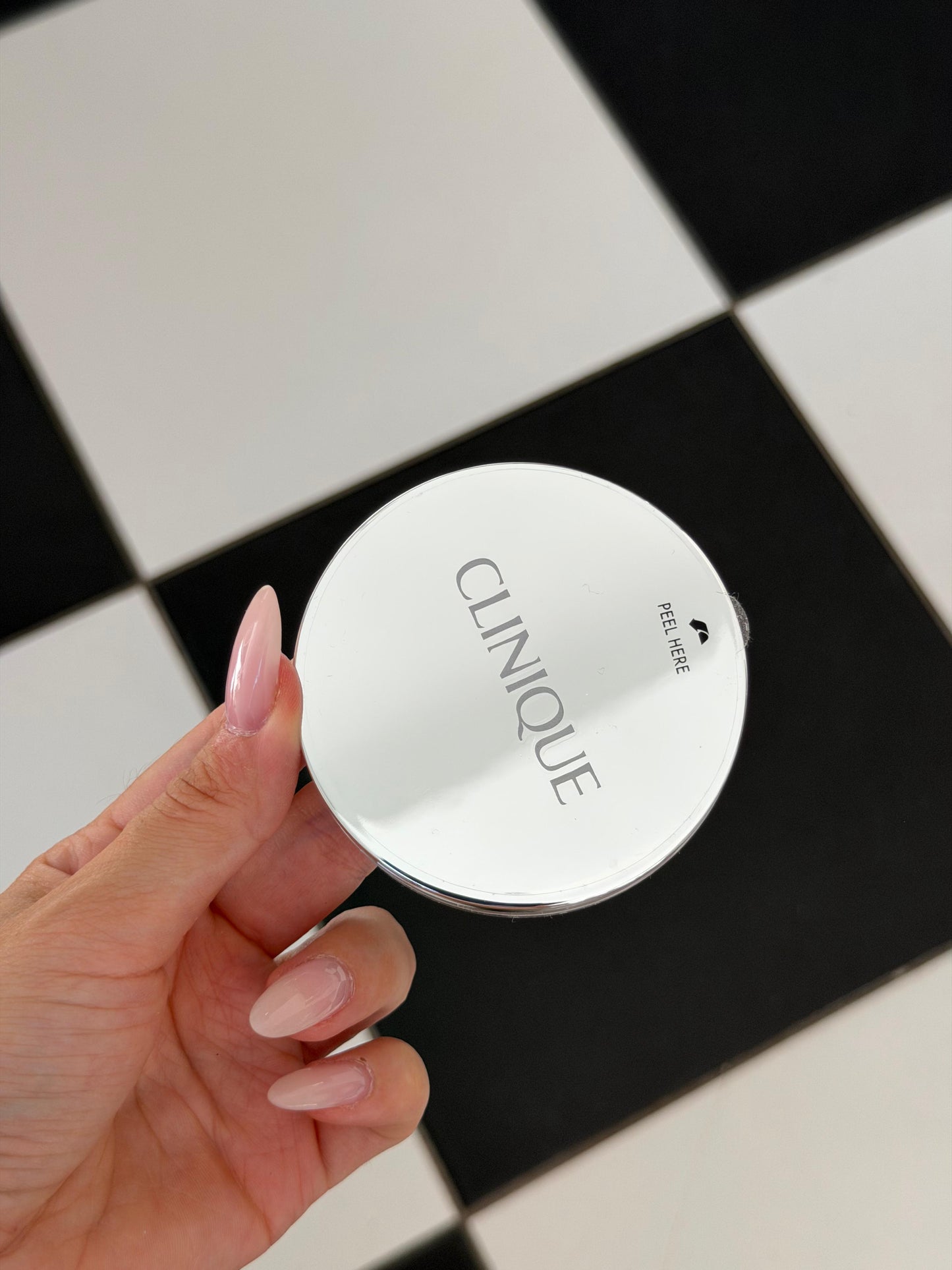 CLINIQUE Stay-Matte Sheer Pressed Powder Oil-Free (03)