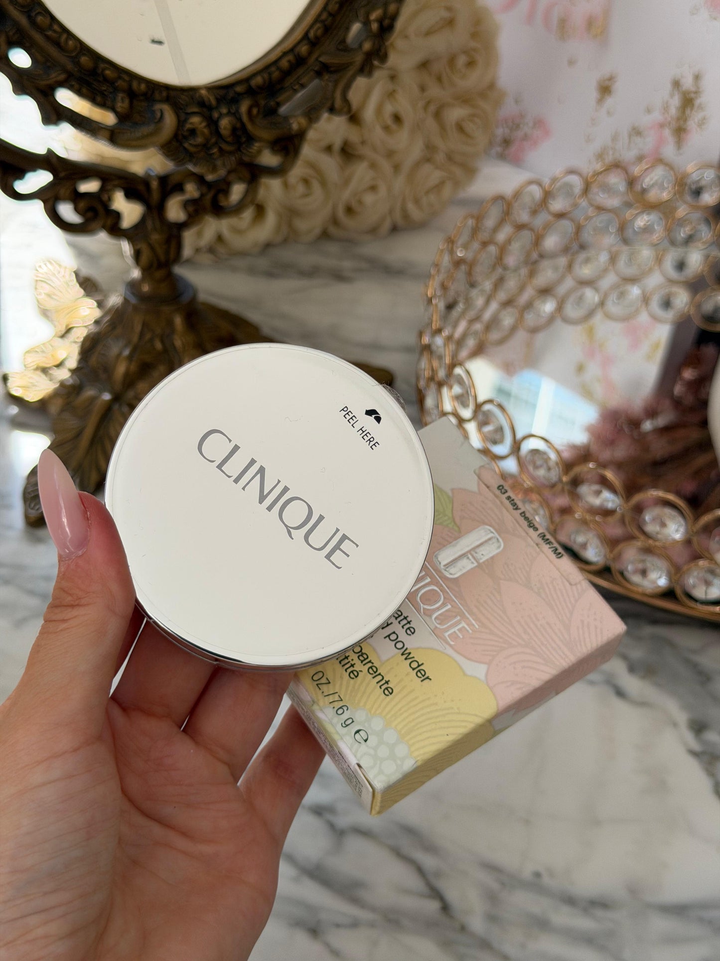 CLINIQUE Stay-Matte Sheer Pressed Powder Oil-Free (03)