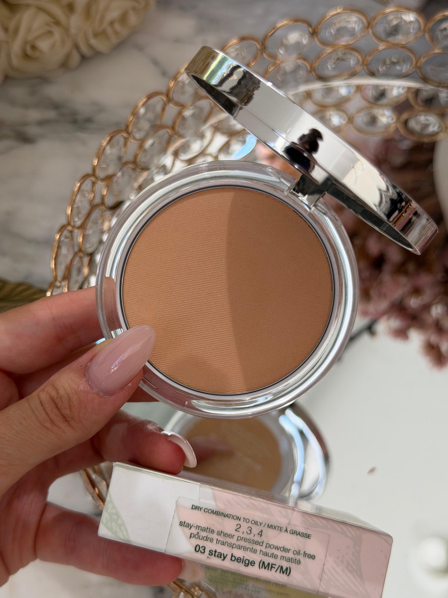 CLINIQUE Stay-Matte Sheer Pressed Powder Oil-Free (03)