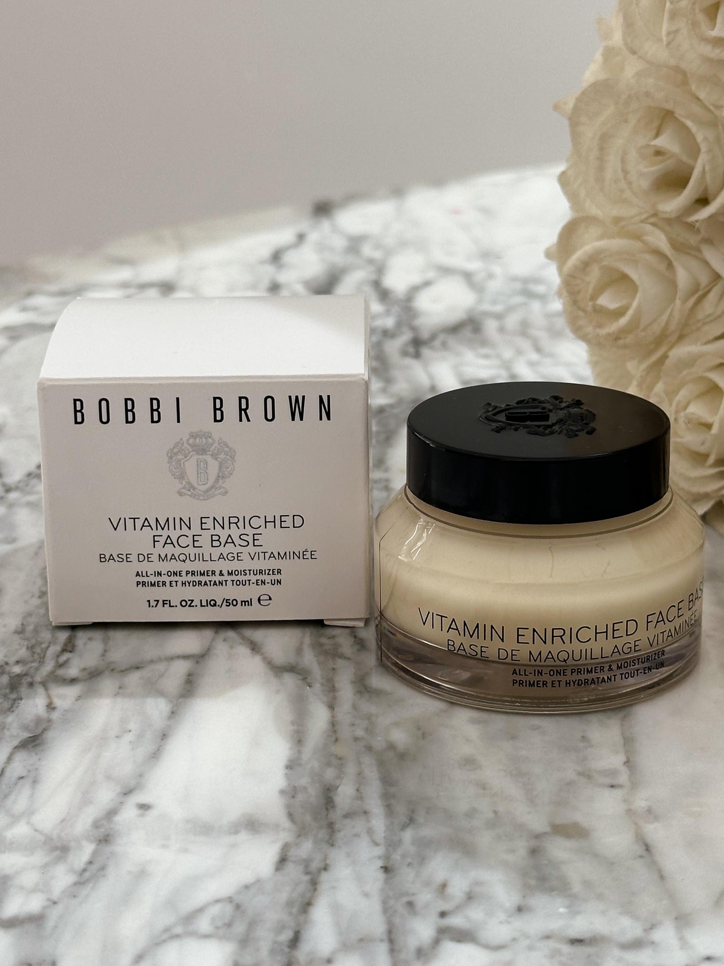 BOBBI BROWN
Vitamin Enriched Face Base Moisturizer & Primer