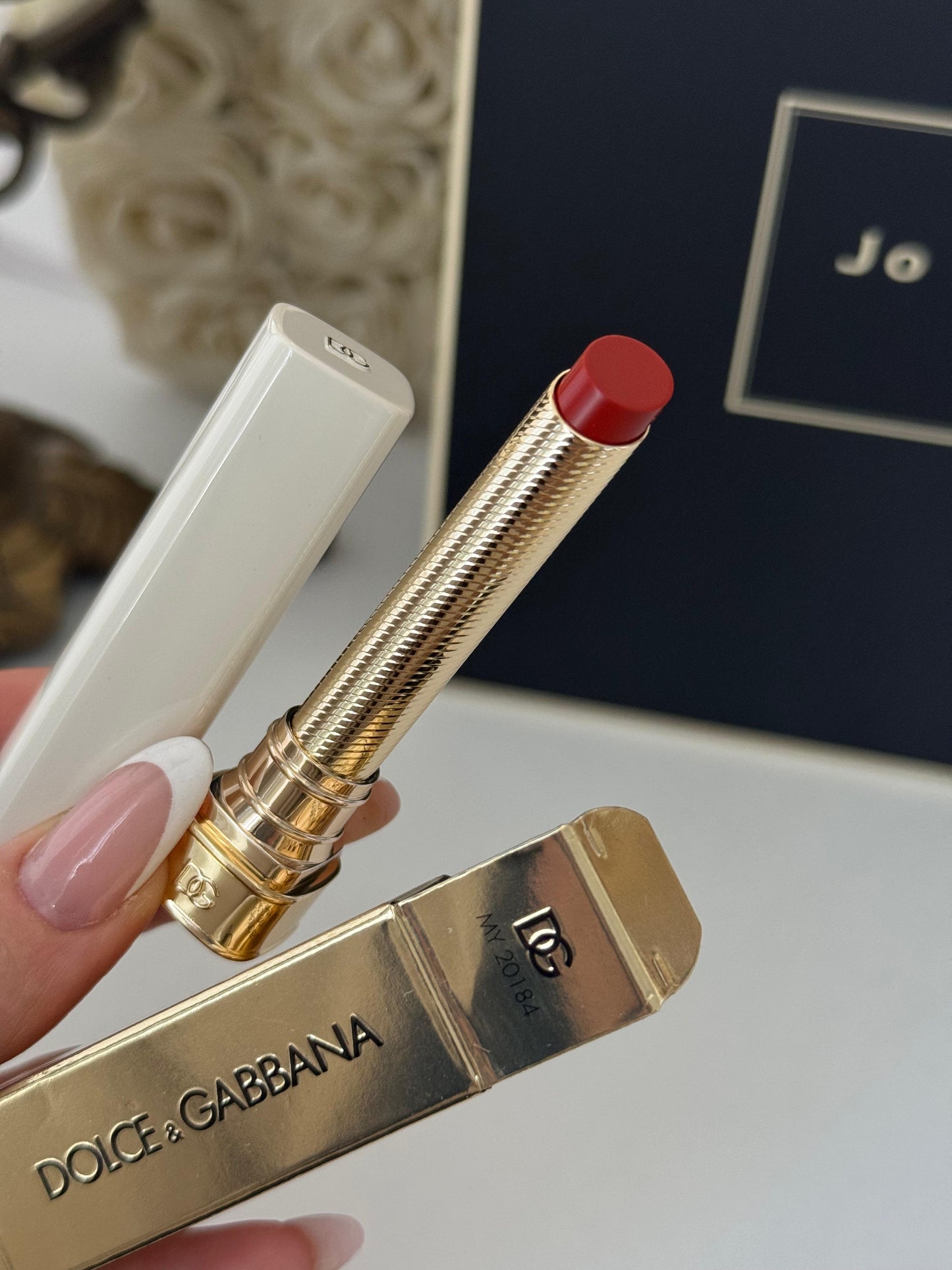 DOLCE&GABBANA My Juicy Sheer Lipstick - My 20184
Instant Shine & Hydration Lip Stylo