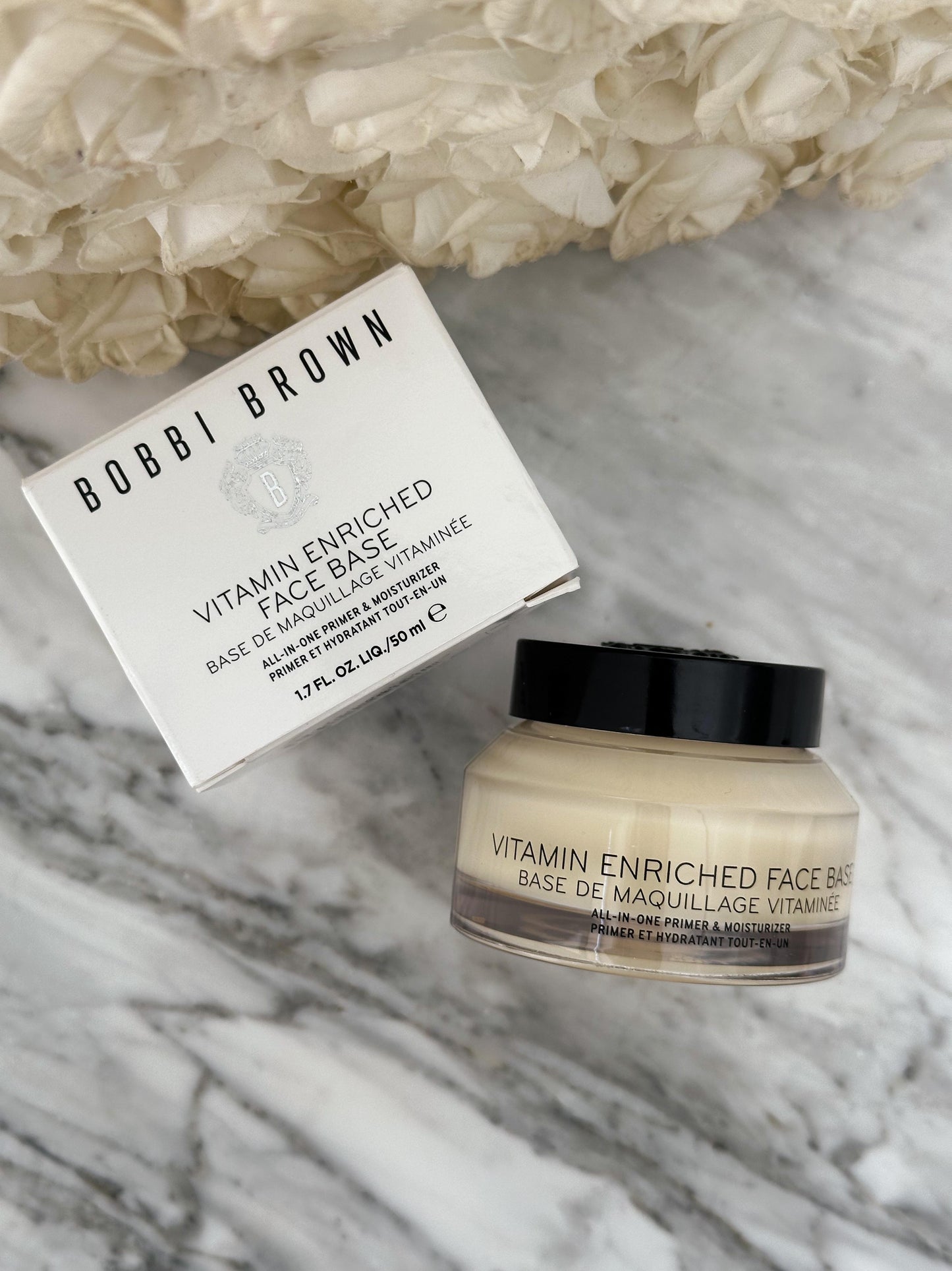BOBBI BROWN
Vitamin Enriched Face Base Moisturizer & Primer