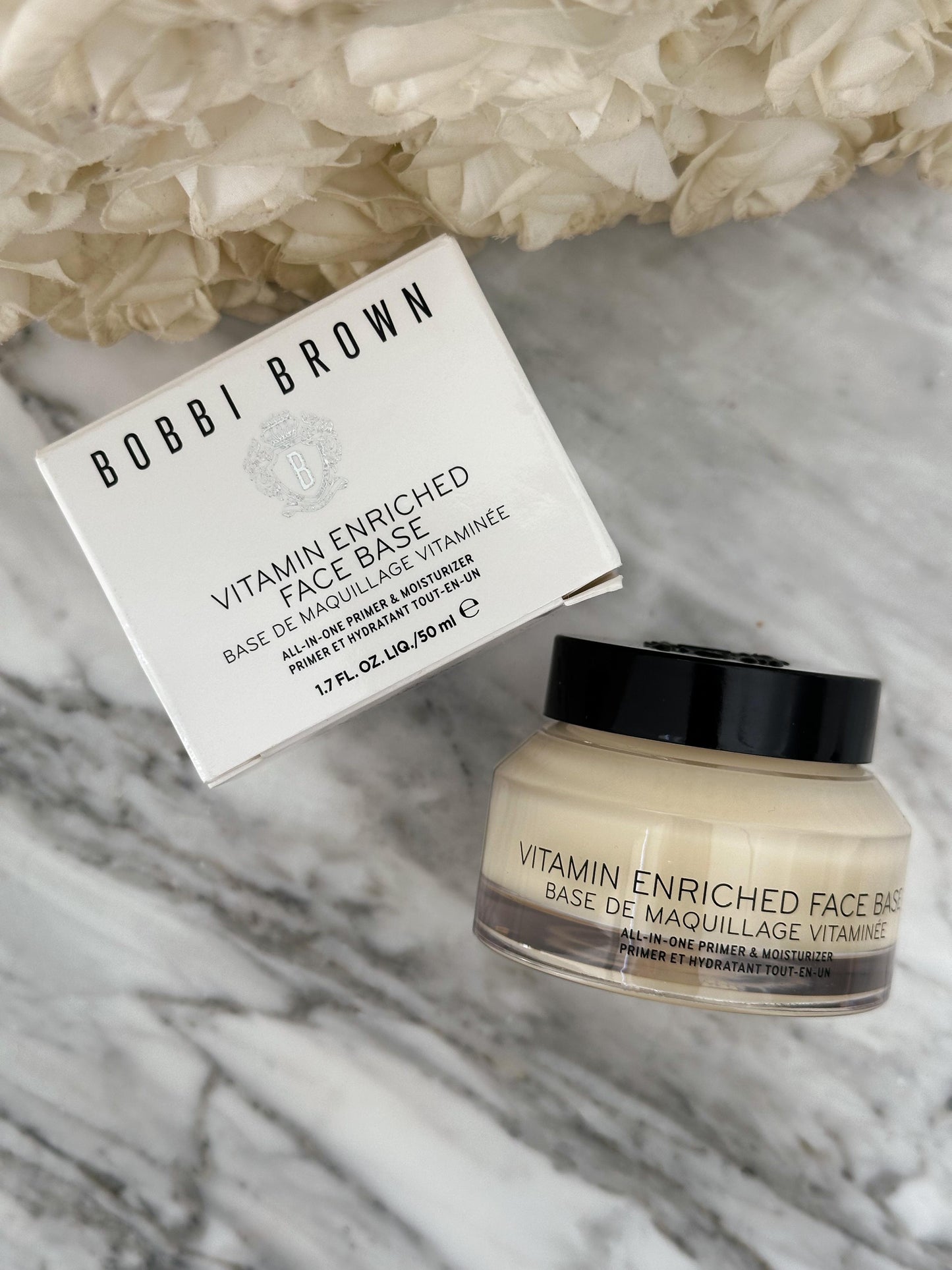 BOBBI BROWN
Vitamin Enriched Face Base Moisturizer & Primer