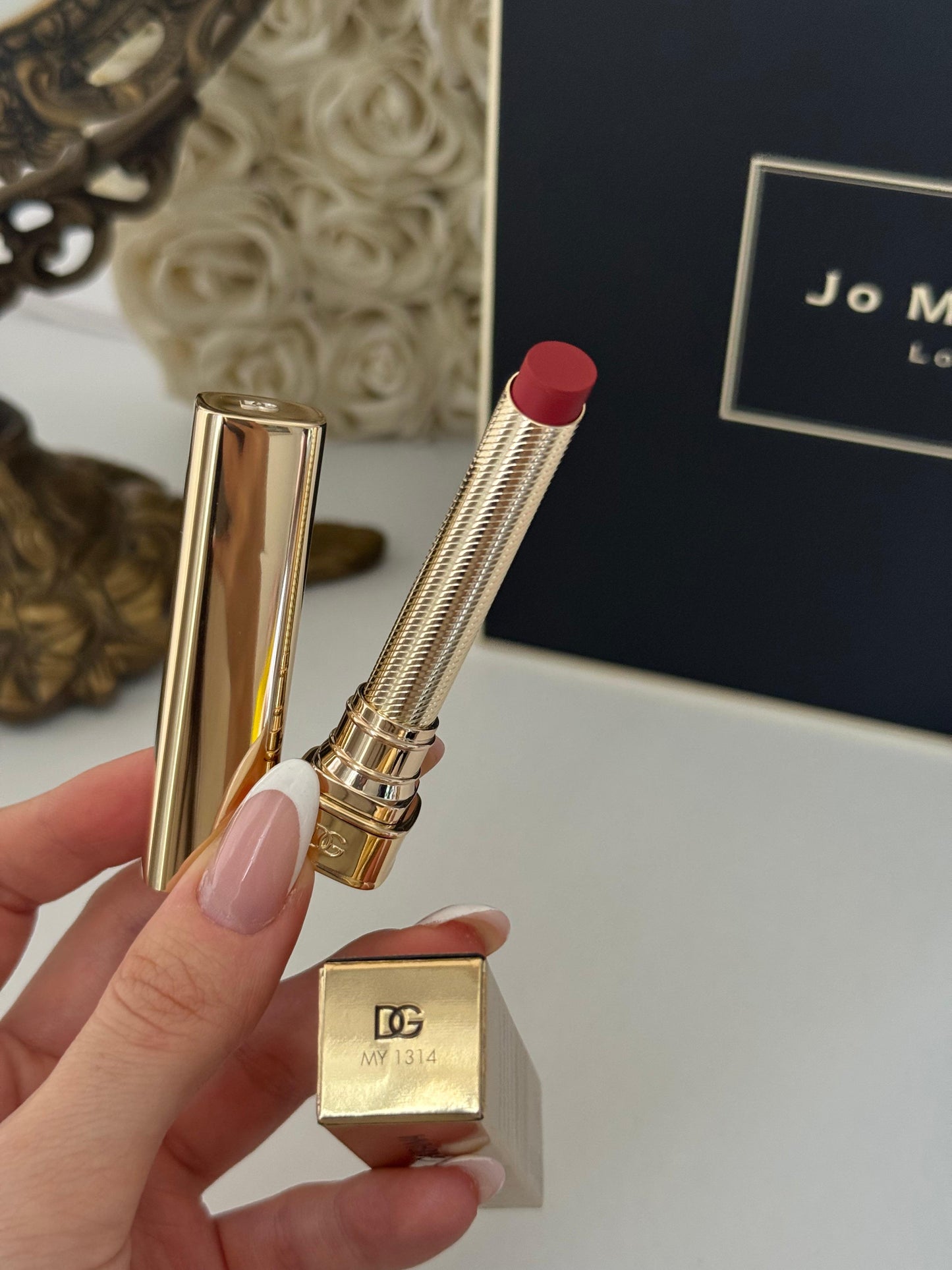 DOLCE&GABBANA My Sculpt Satin
Lasting Color & Hydration Lipstick Stylo - MY 1314