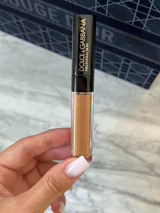 DOLCE&GABBANA
Millennial Skin Longwear Concealer (6)