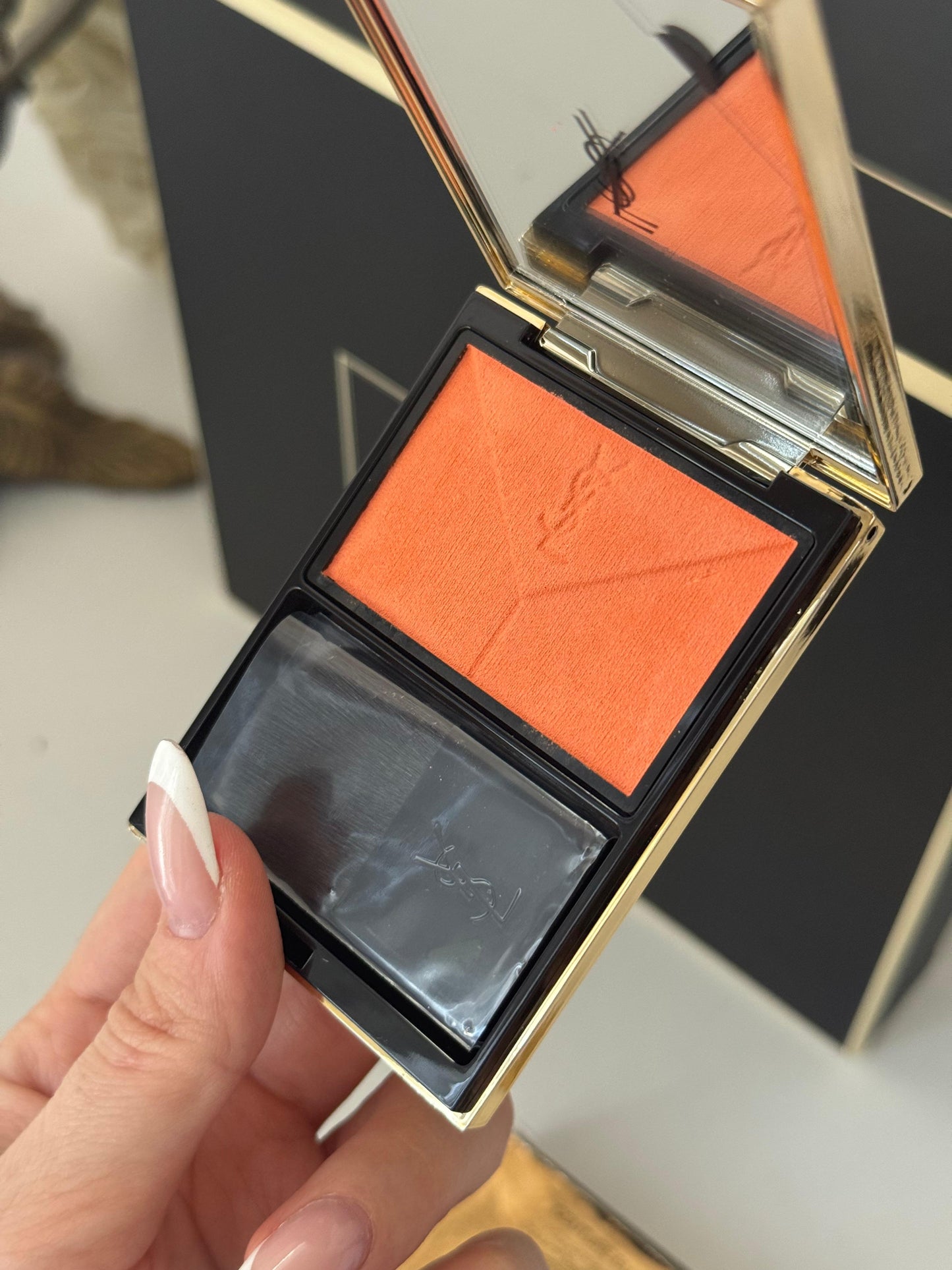 YSL Couture Blush - Innovative Wet-To-Dry Blush (3)