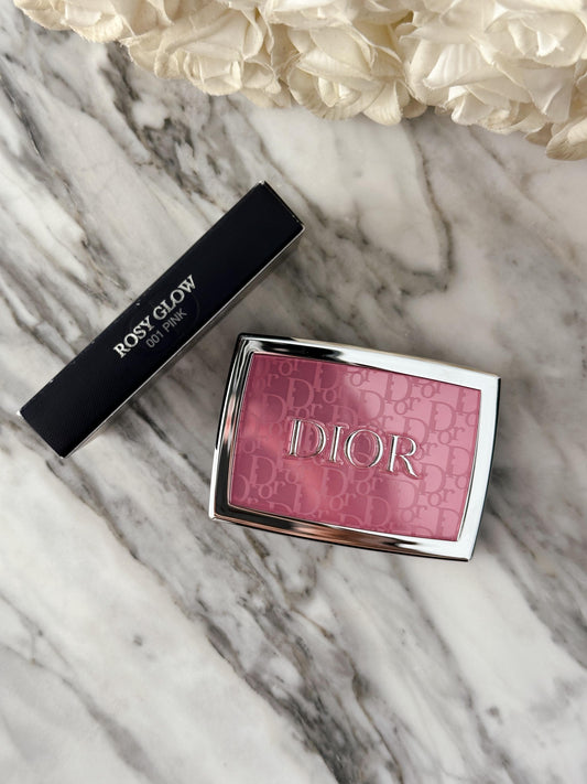 DIOR Rosy Glow 001 Pink
Color-Awakening Blush - Natural Healthy Glow Effect