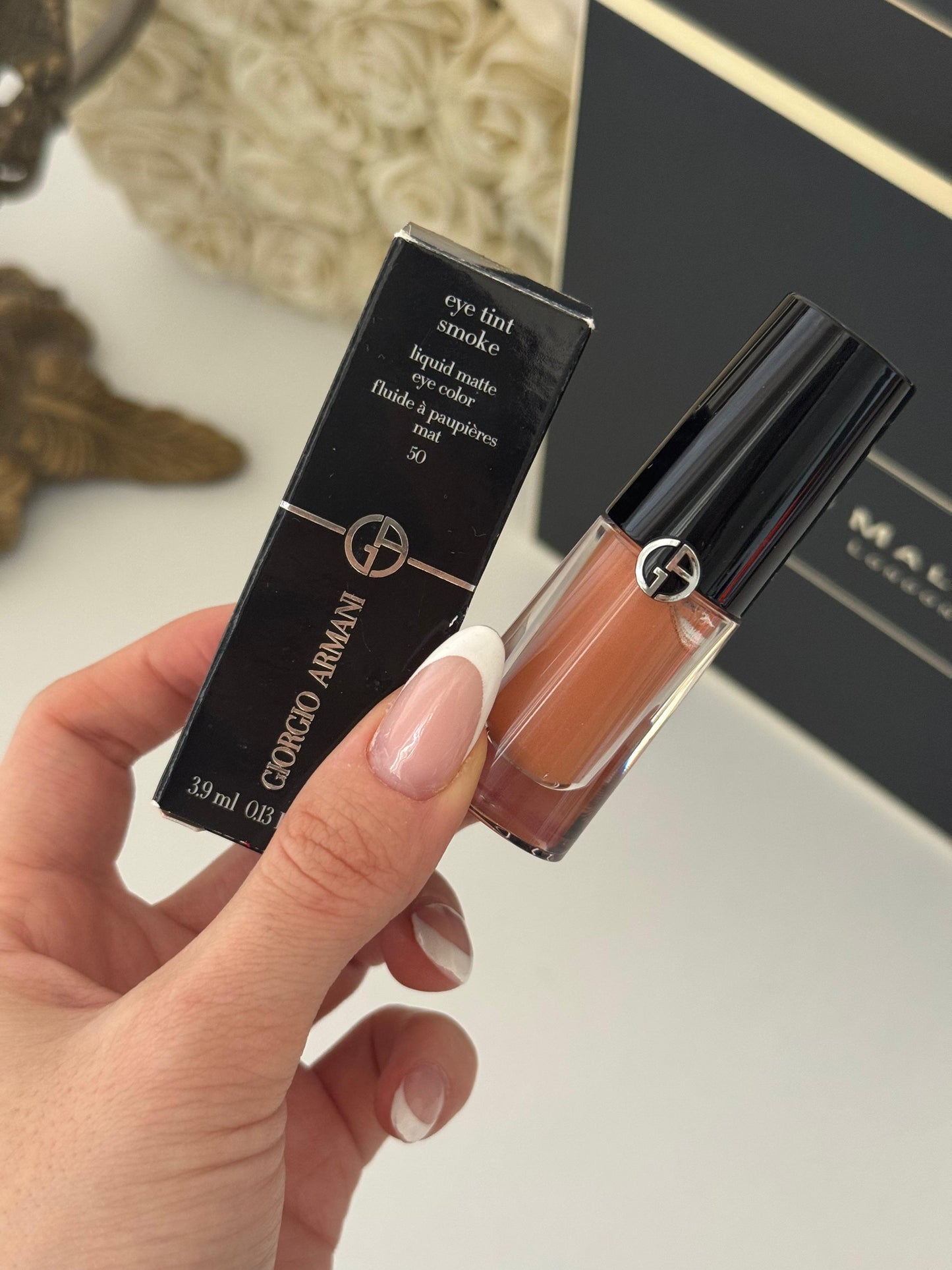 ARMANI Eye Tint Smoke Long-Lasting Liquid Matte Eyeshadow (50 Ochre)