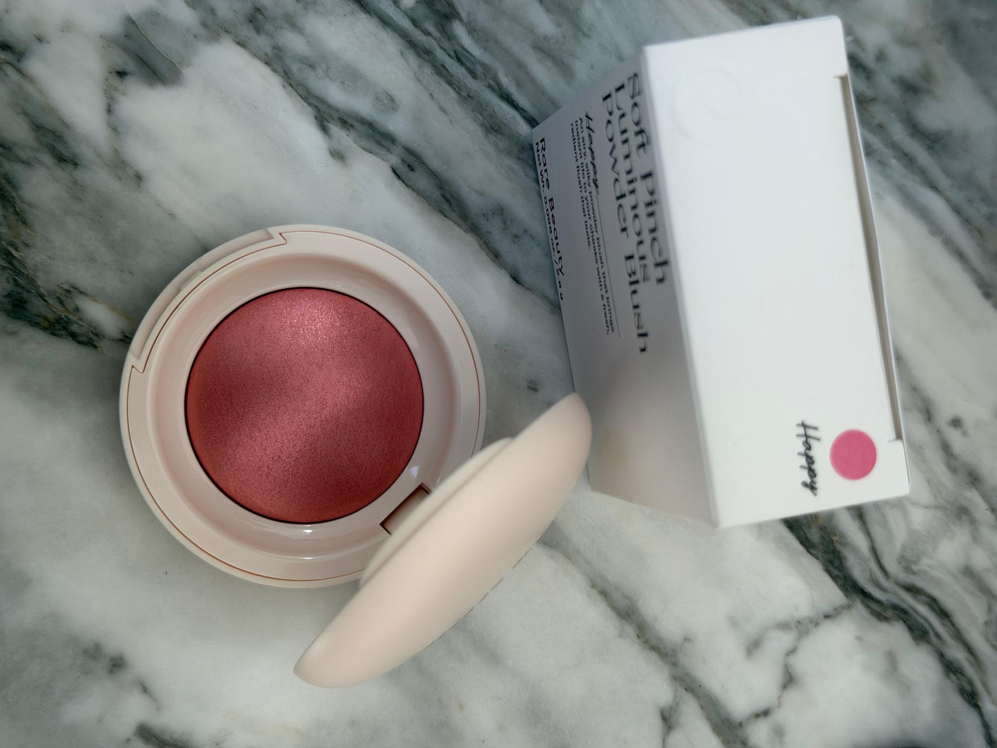 RARE BEAUTY Soft Pinch Luminous Powder Blush - Happy