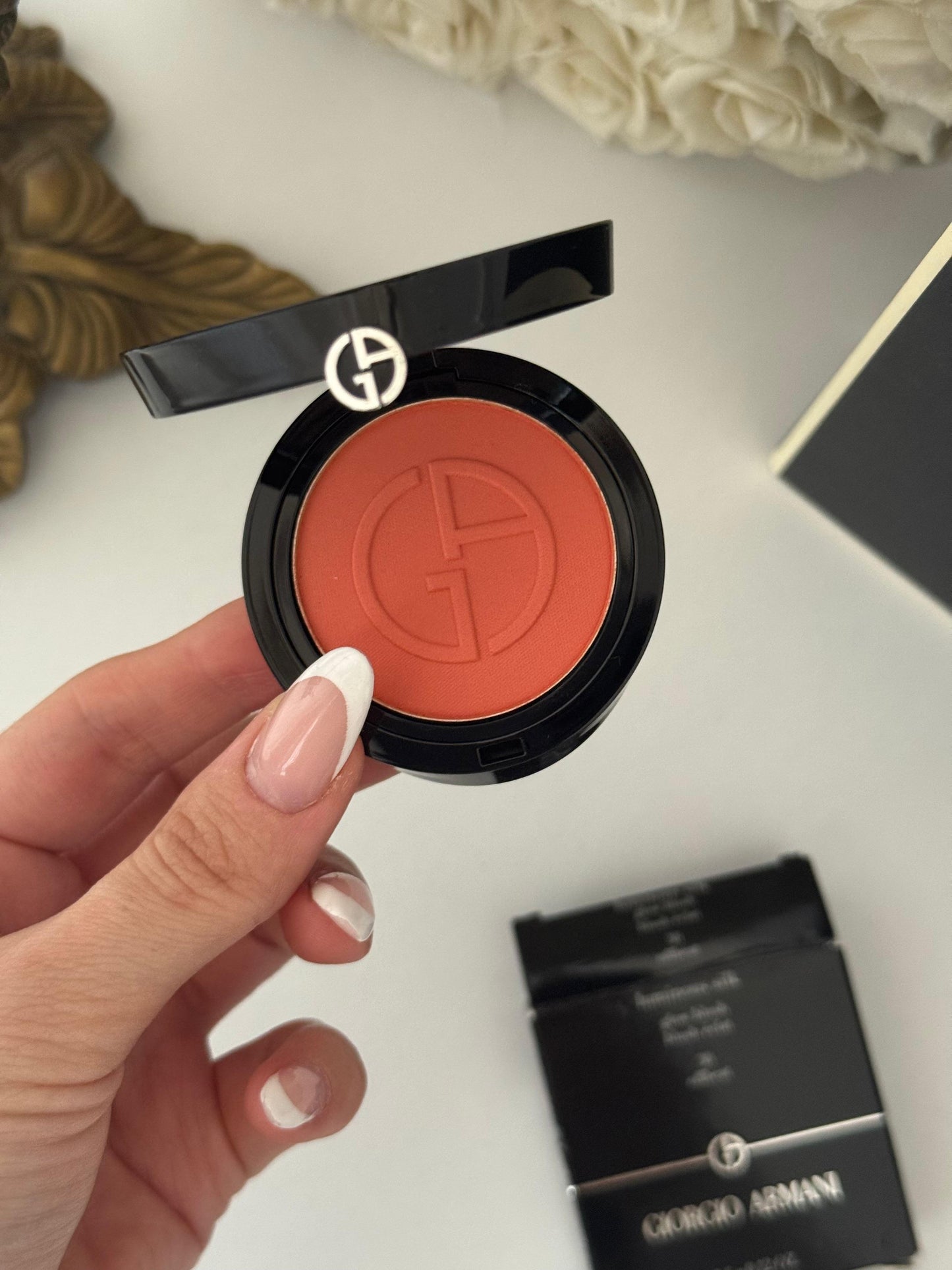 ARMANI Luminous Silk Glow Blush
Powder Blush For Natural Color & Glow (30)