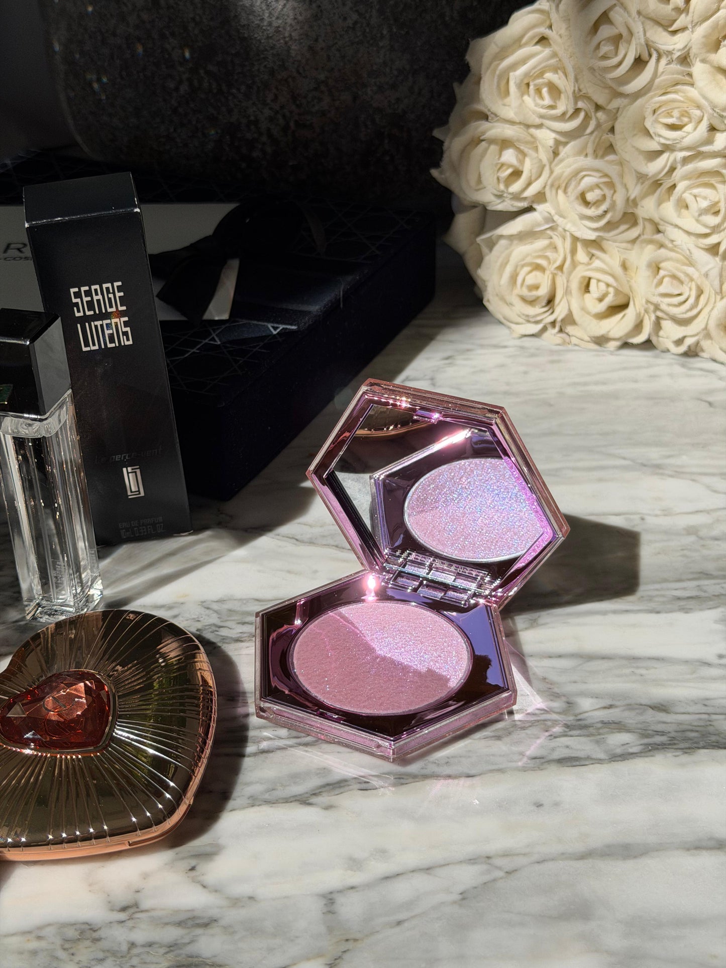 FENTY BEAUTY Diamond Bomb All-Over Diamond Veil Highlighter - Lavender Luv’r