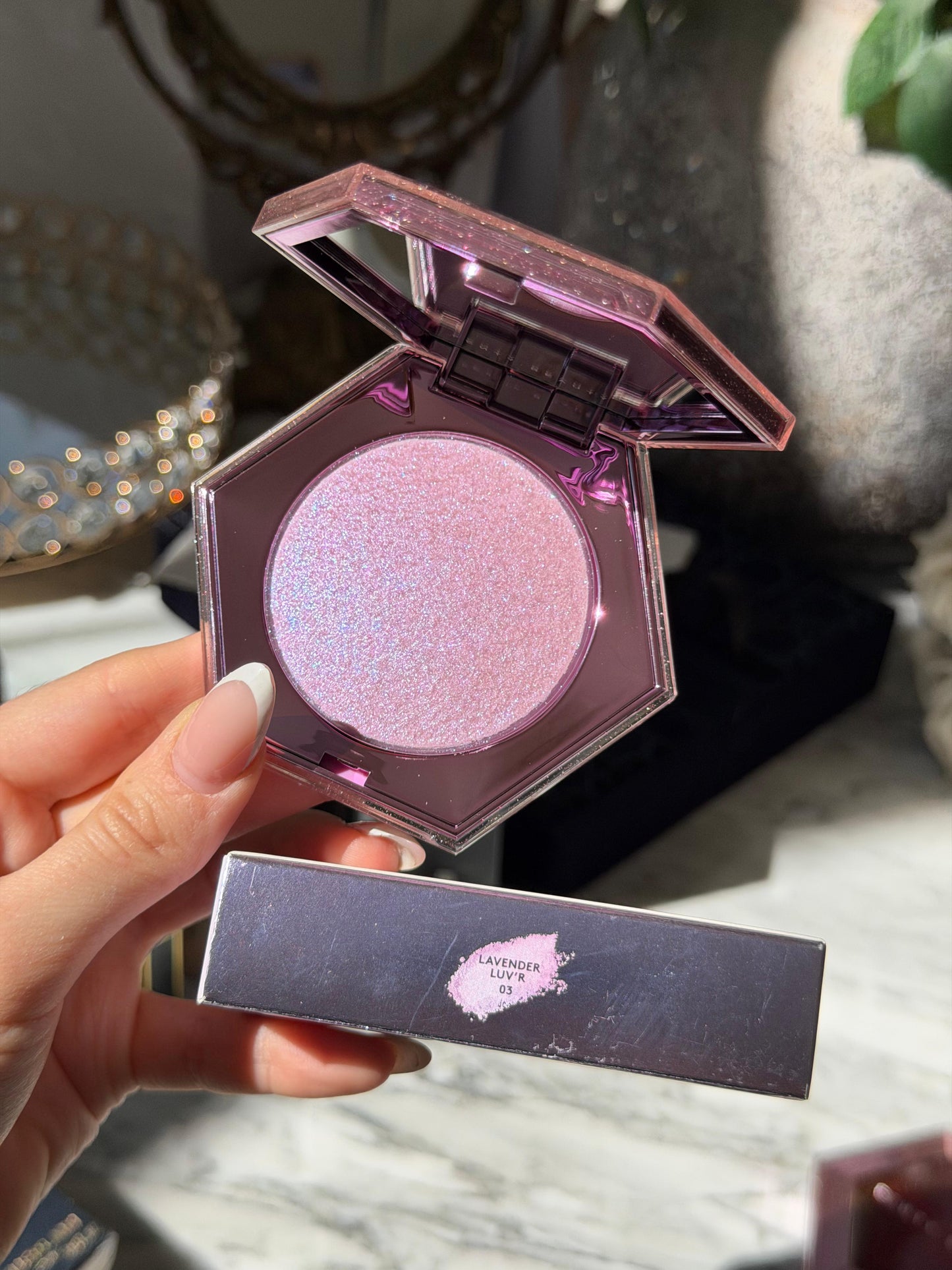FENTY BEAUTY Diamond Bomb All-Over Diamond Veil Highlighter - Lavender Luv’r