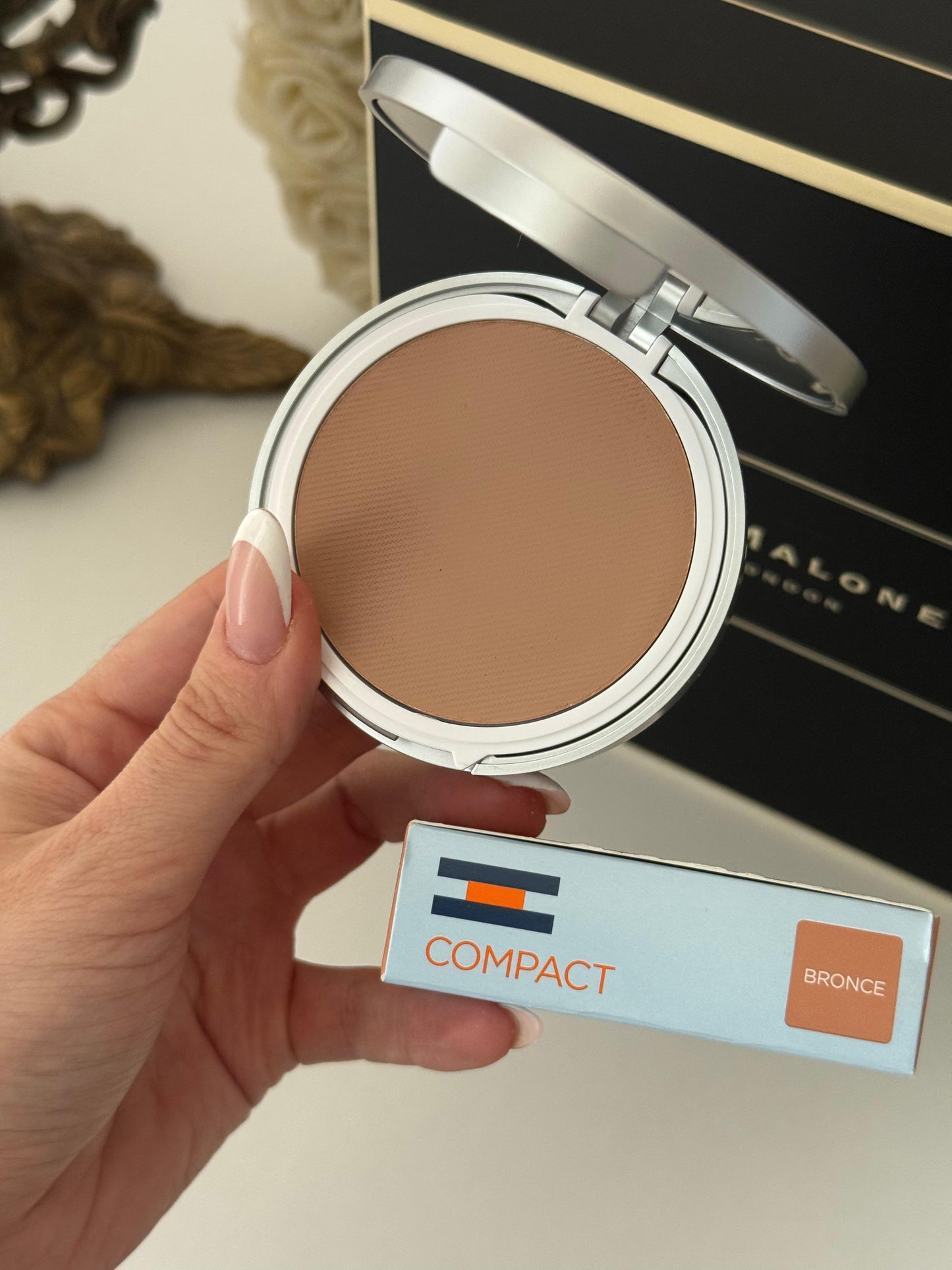 ISDIN Fotoprotector Compact Bronze Sunscreen SPF50+