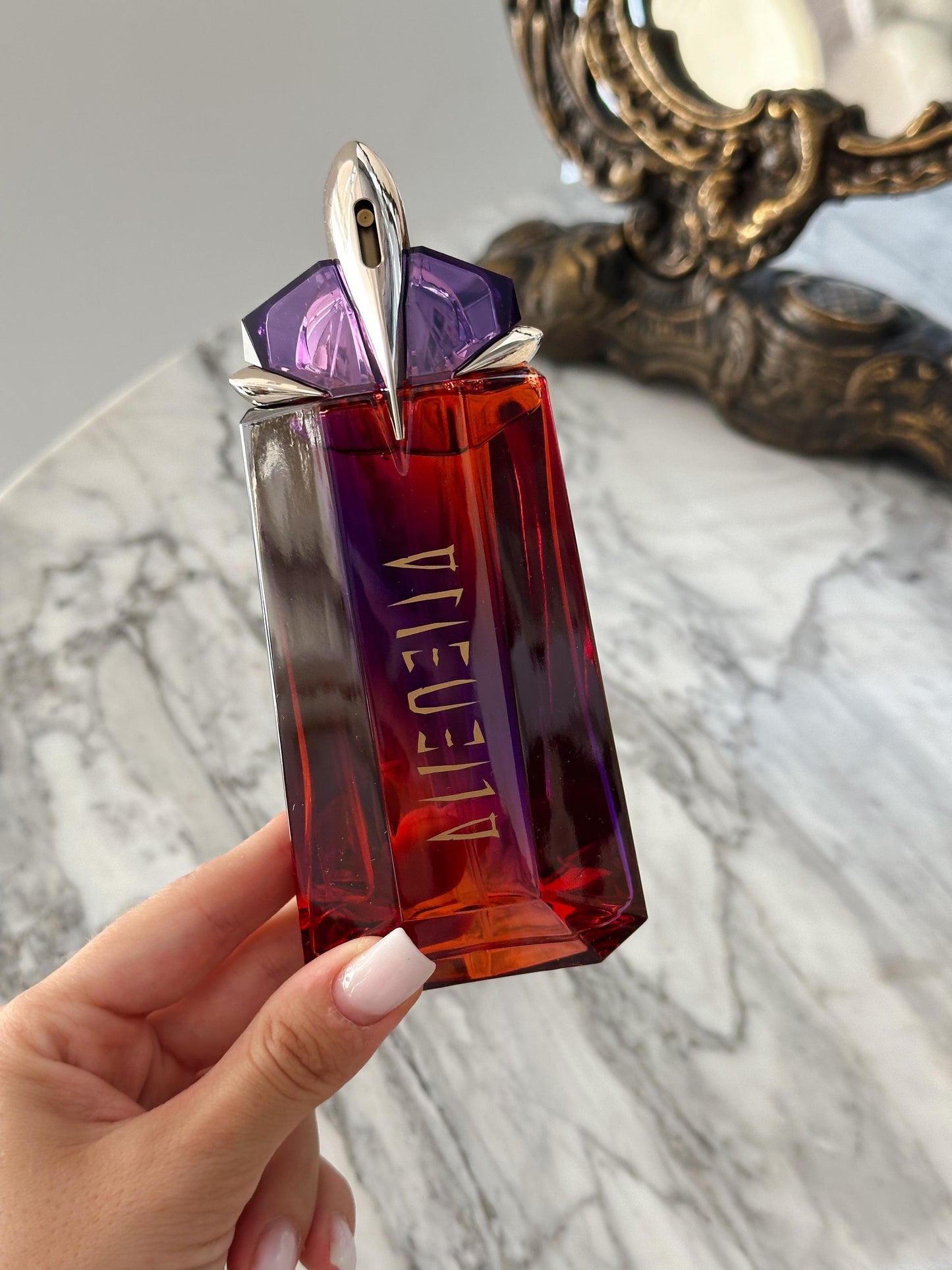 THIERRY MUGLER Alien Hypersense
Eau De Parfum 90ml
